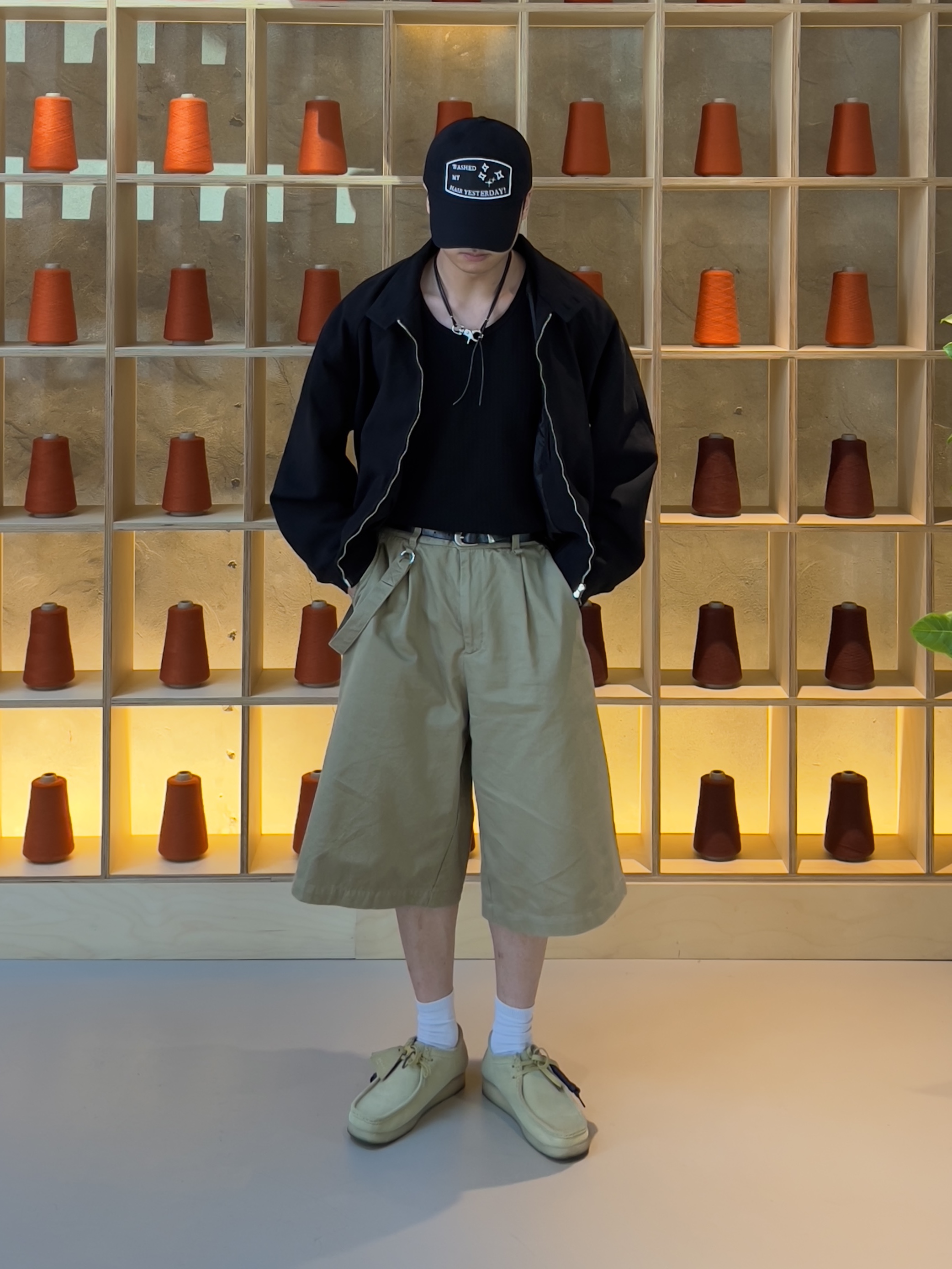 Clarks Wallabee Maple Suede 착용 스타일