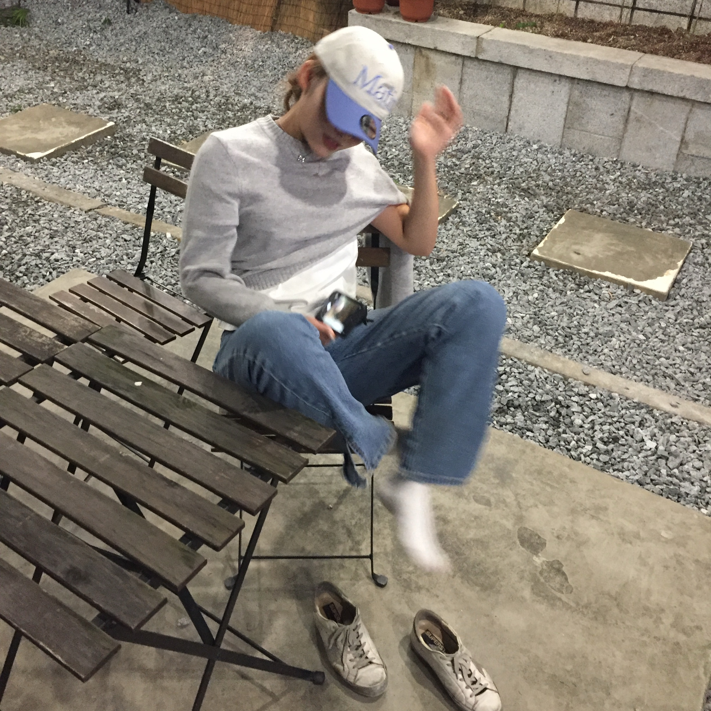 New Era x Matin Kim Basic Unstructured Ball Cap White, (W) Golden Goose Superstar White Silver Heel Tab Sneakers 착용 스타일 - 1
