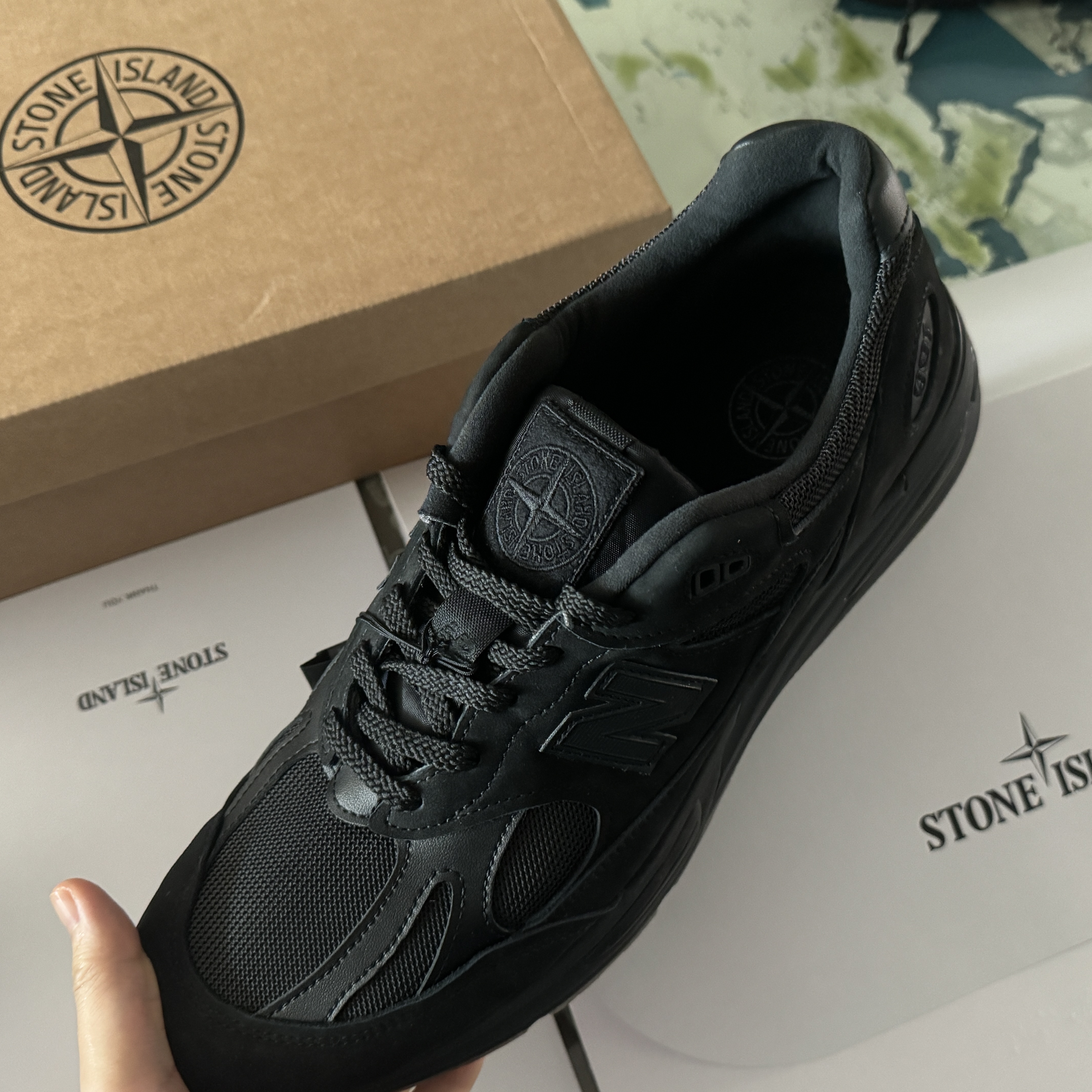 New Balance x Stone Island 991v2 Made in UK Black 착용 스타일