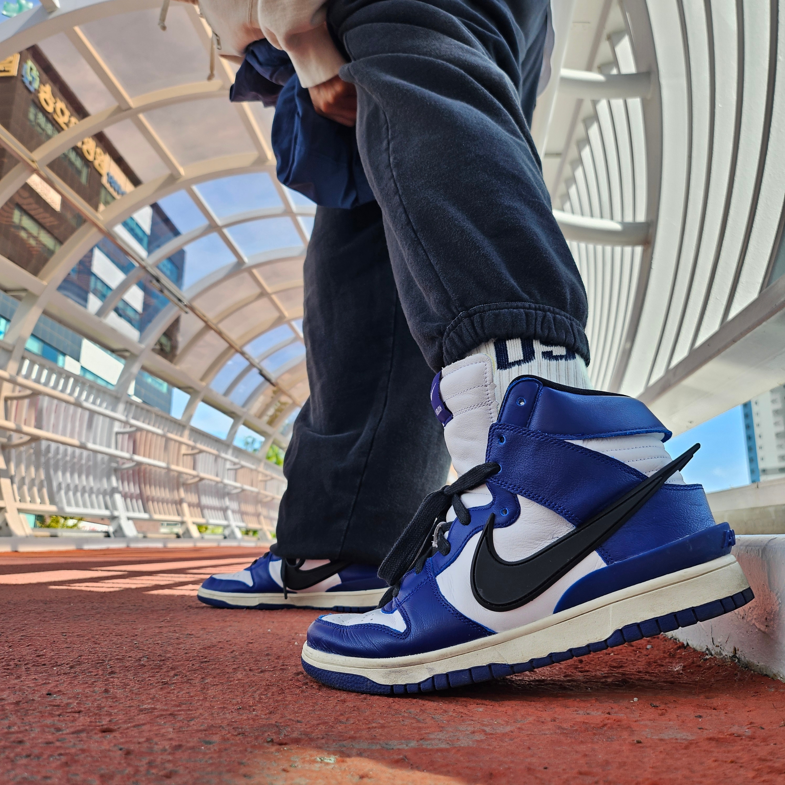 Nike x Ambush Dunk High Deep Royal Blue, Supreme Pigment Canvas S Logo 6-Panel Navy - 23SS 착용 스타일 - 4