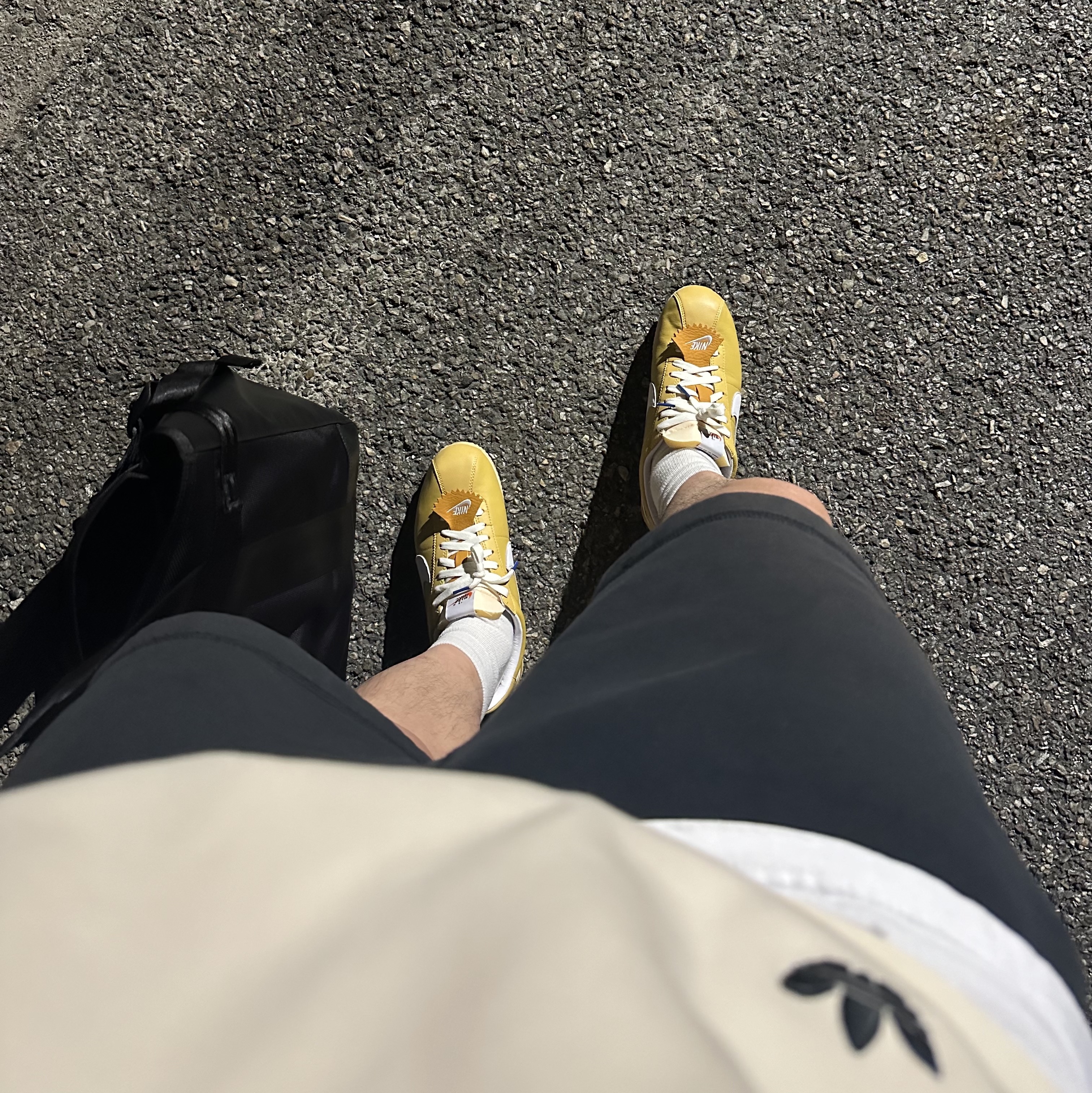 Nike Cortez 23 SE Wheat Gold 착용 스타일