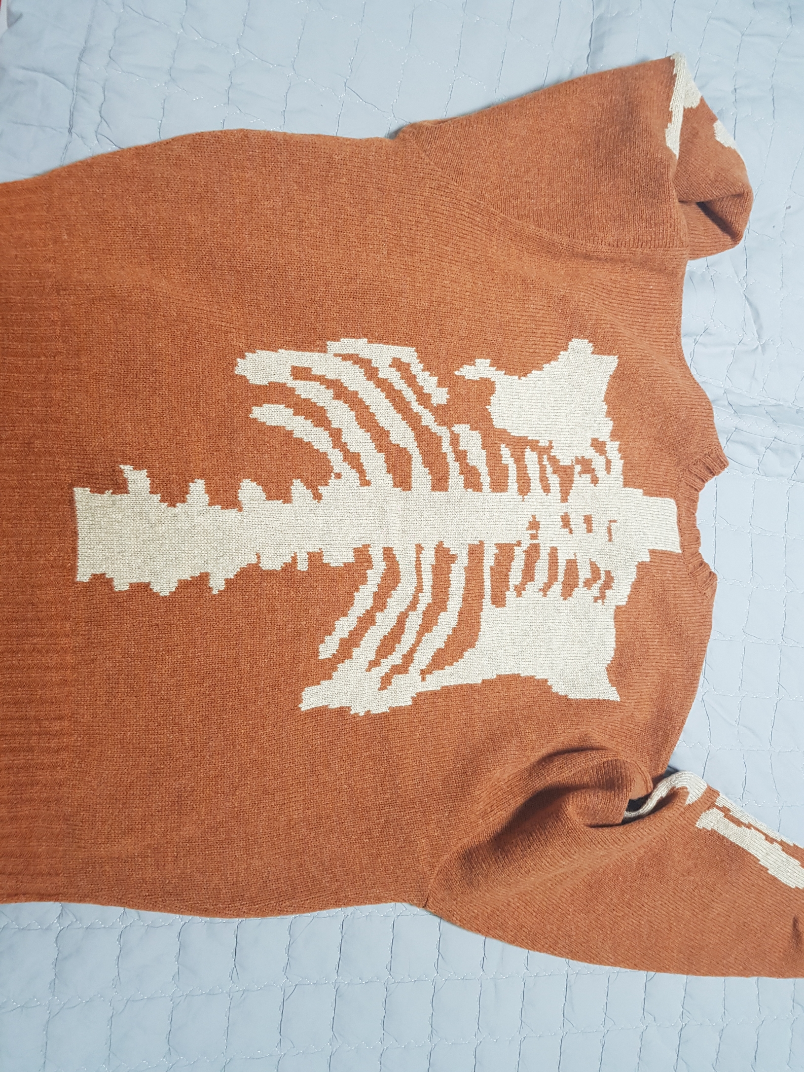 Kapital 5G Wool Bone Crewneck Sweater Orange 착용 스타일