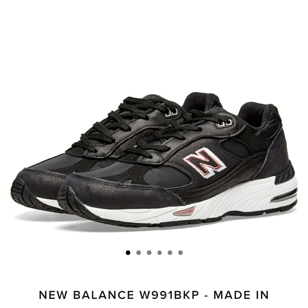 (W) New Balance 991 Made in UK Black Pink 착용 스타일