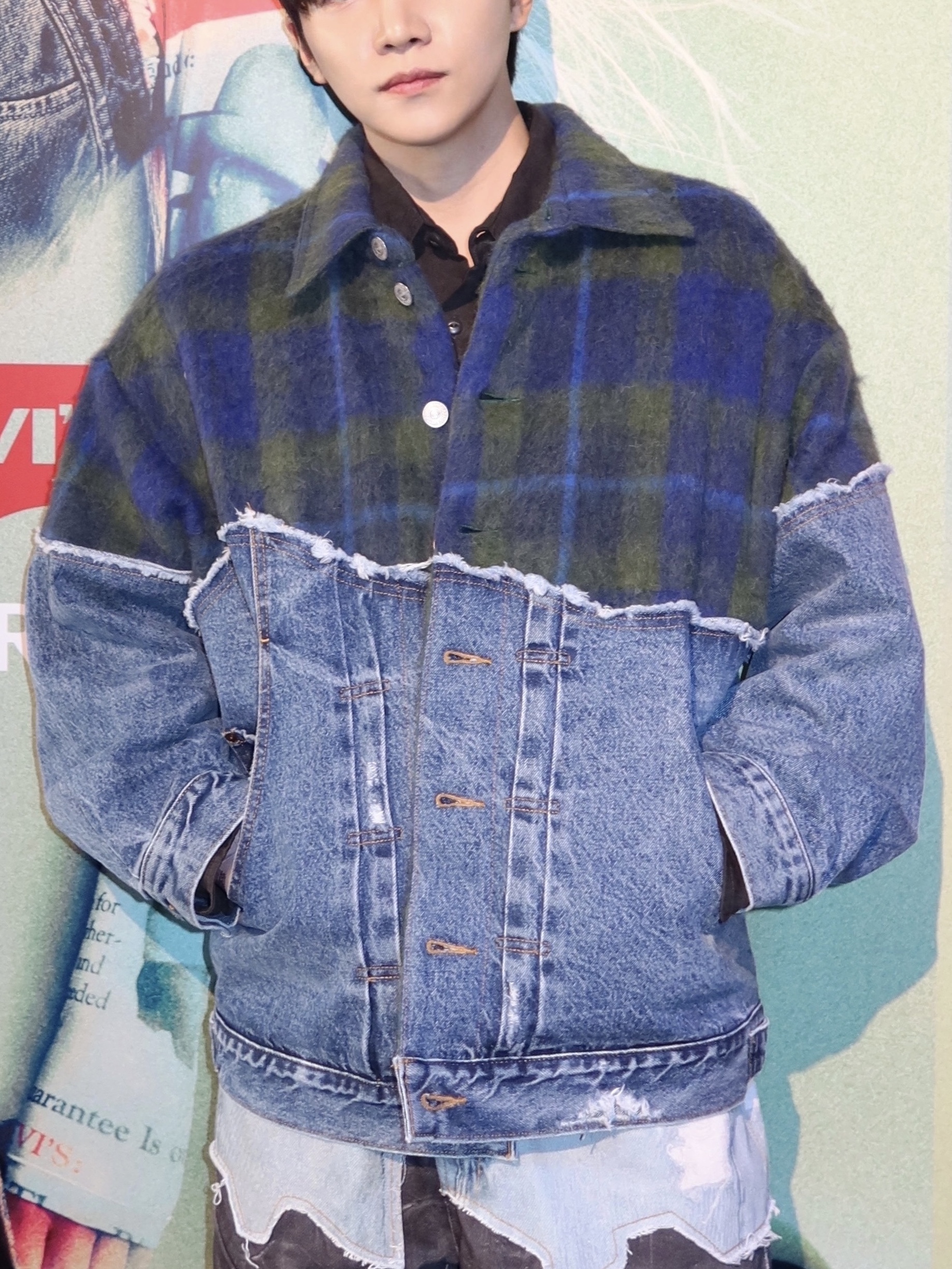 [KREAM 단독] ADSB Andersson Bell x Levi's Women Spliced Trucker Indigo Green - 24FW 착용 스타일 - 4