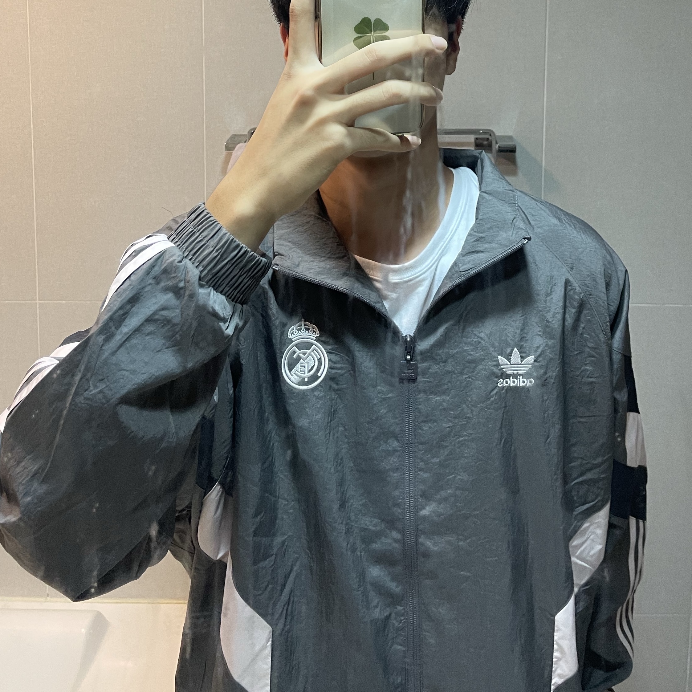 Adidas Real Madrid Originals Track Top Charcoal Grey - KR Sizing 착용 스타일
