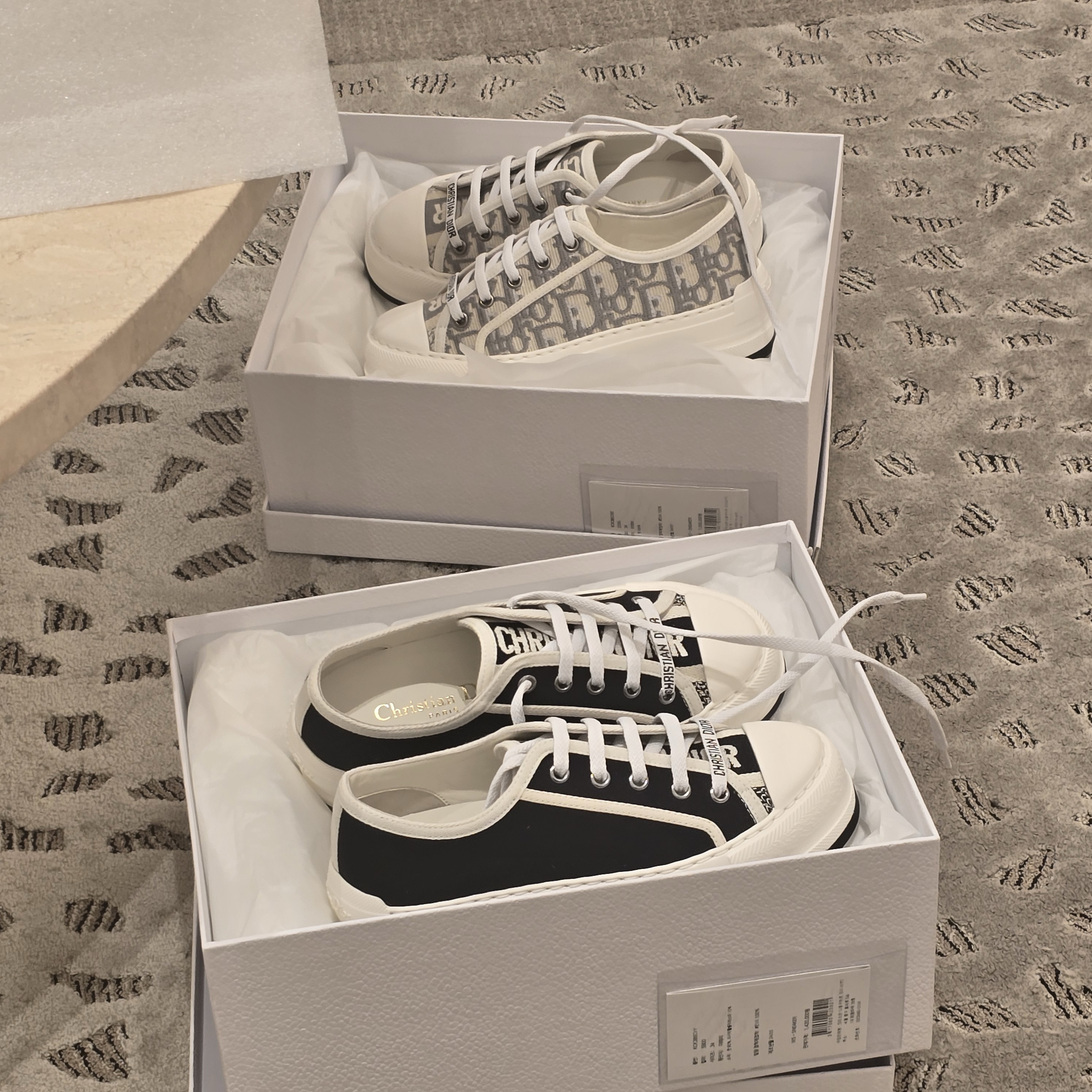 (W) Dior Walk'n'dior Platform Sneaker Black, (W) Dior Walk'N'Dior Platform Sneakers Gray Stone Dior Oblique 착용 스타일