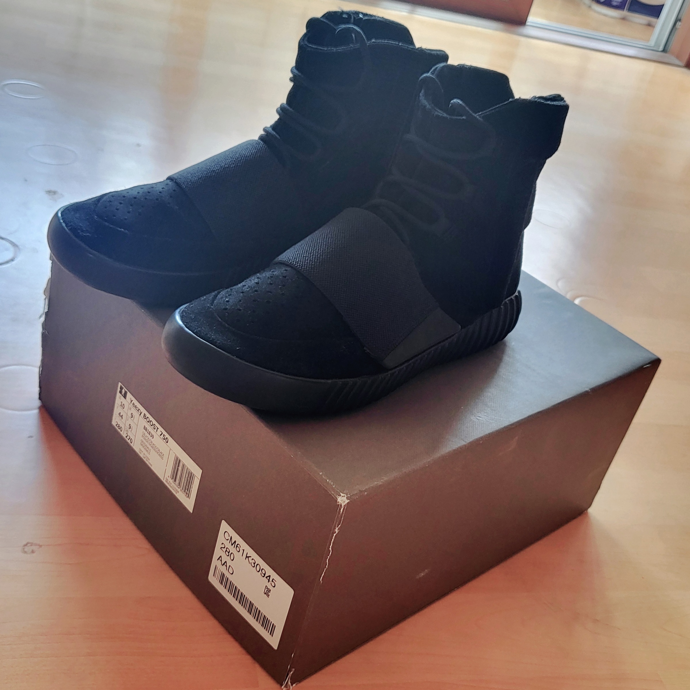 Adidas Yeezy Boost 750 Triple Black, Double Lovers X Ajobyajo Roi Sunglasses Clear Optical 착용 스타일 - 6