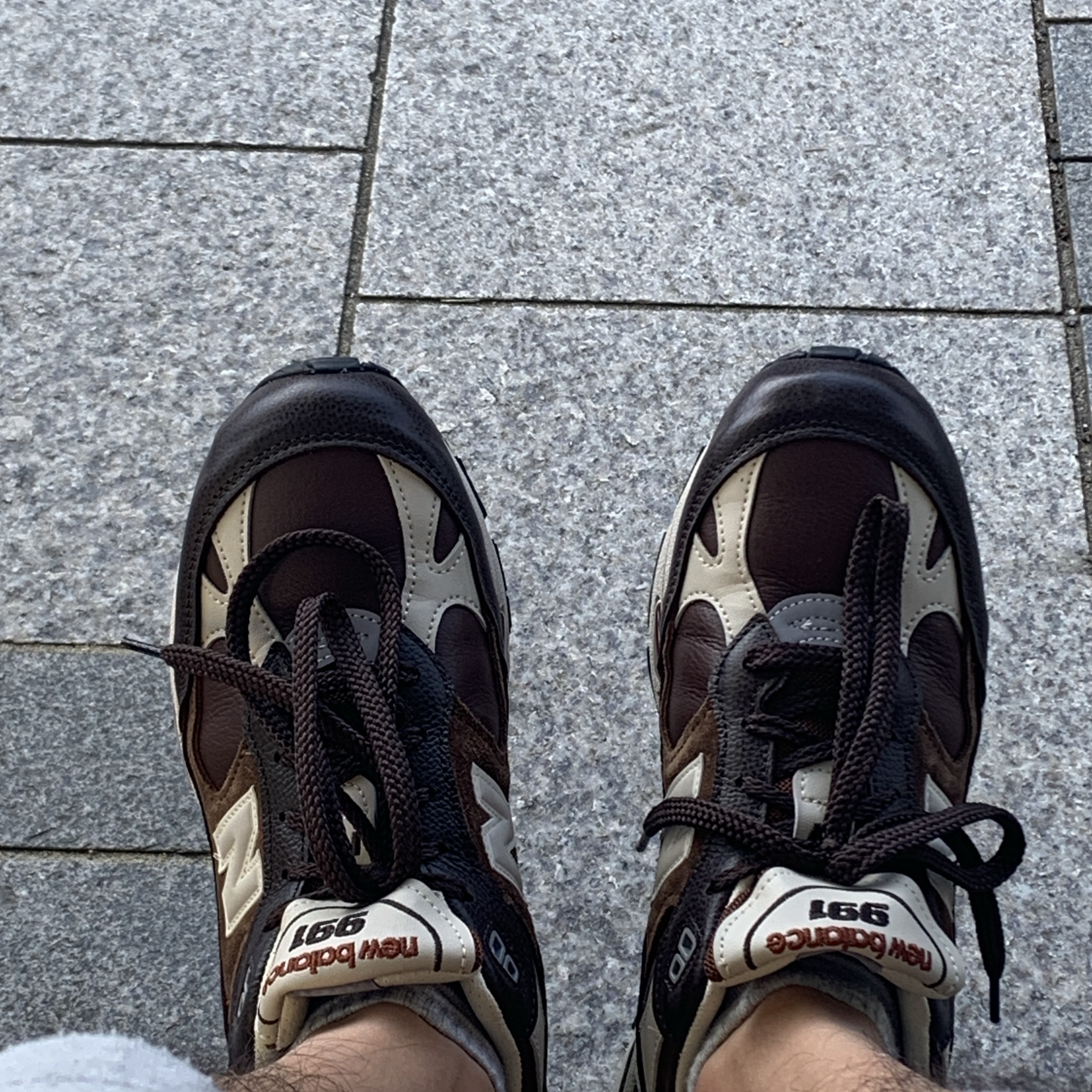New Balance 991 Made in UK Earth French Roast 착용 스타일