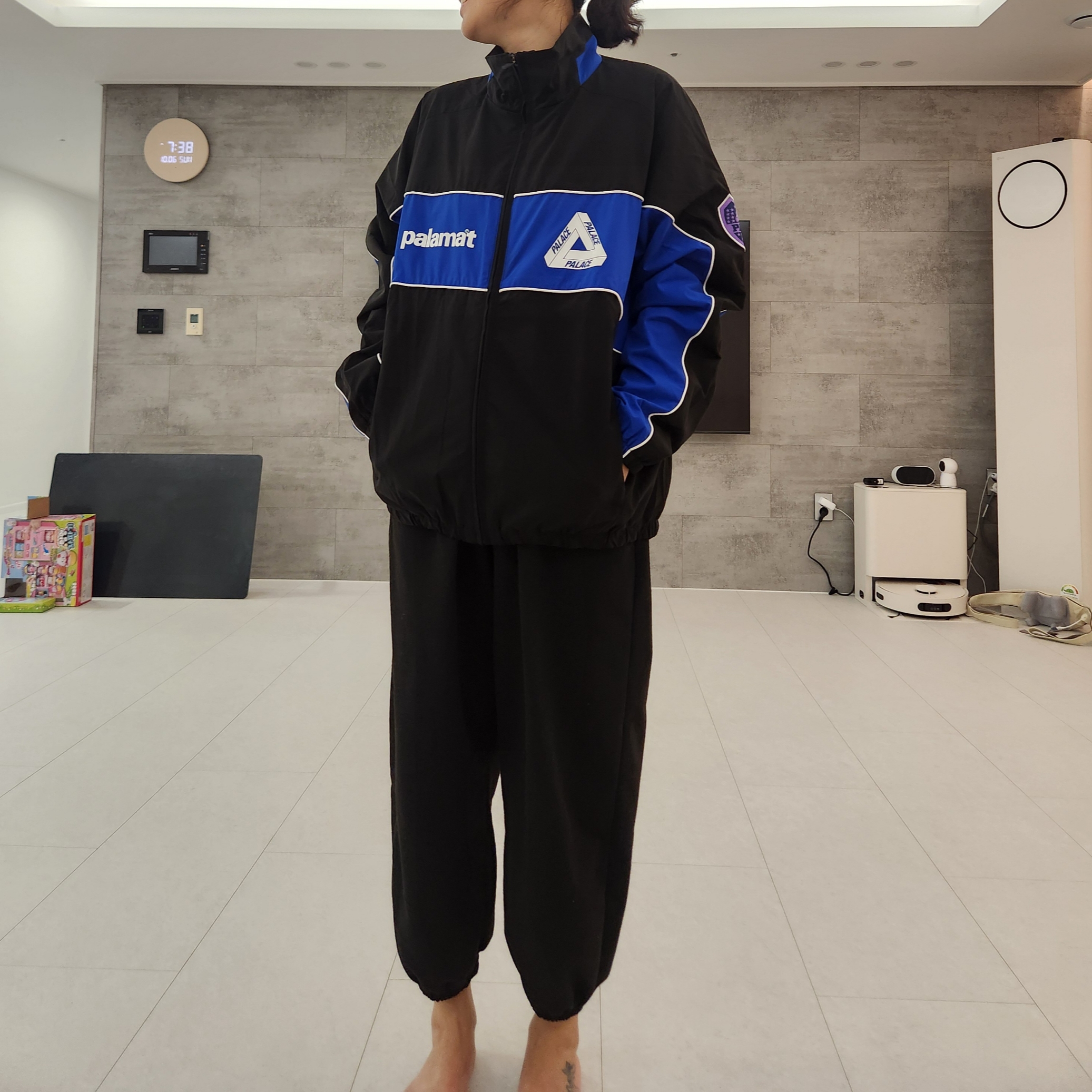 Palace Palamat Shell Jacket Black - 24FW 착용 스타일 - 1
