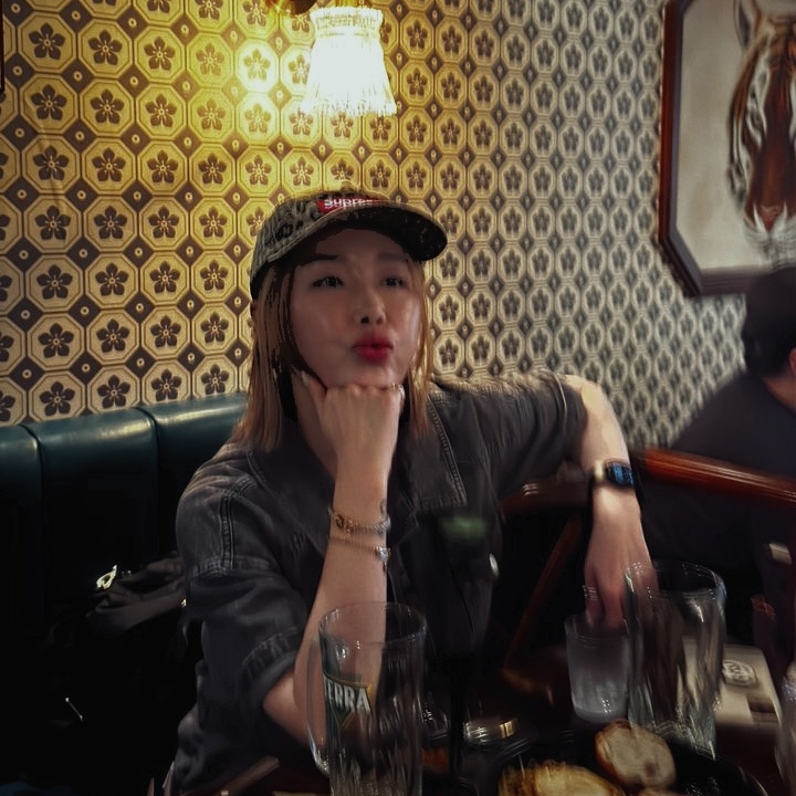 KREAM 프로필 이미지