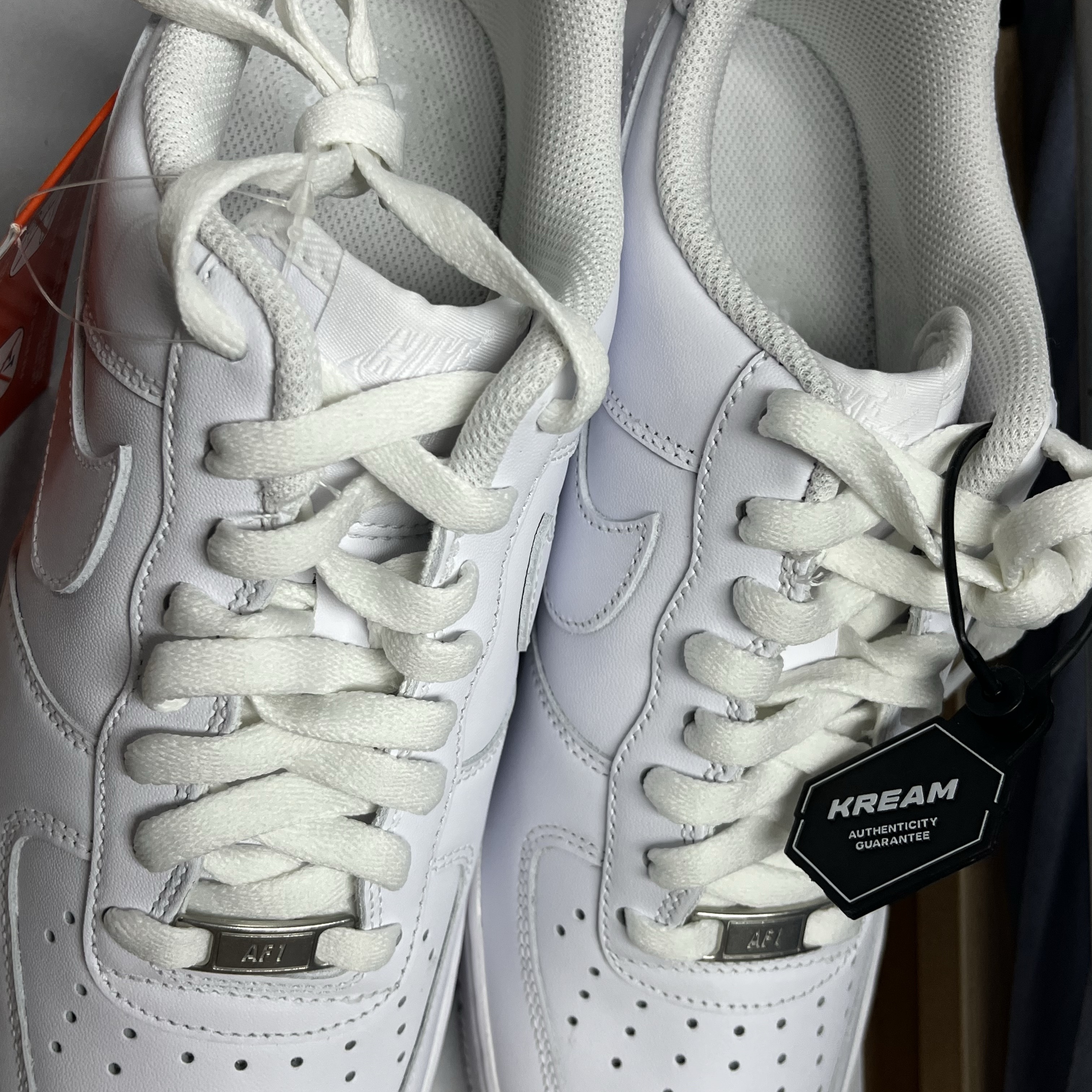 Nike Air Force 1 '07 Low White 착용 스타일