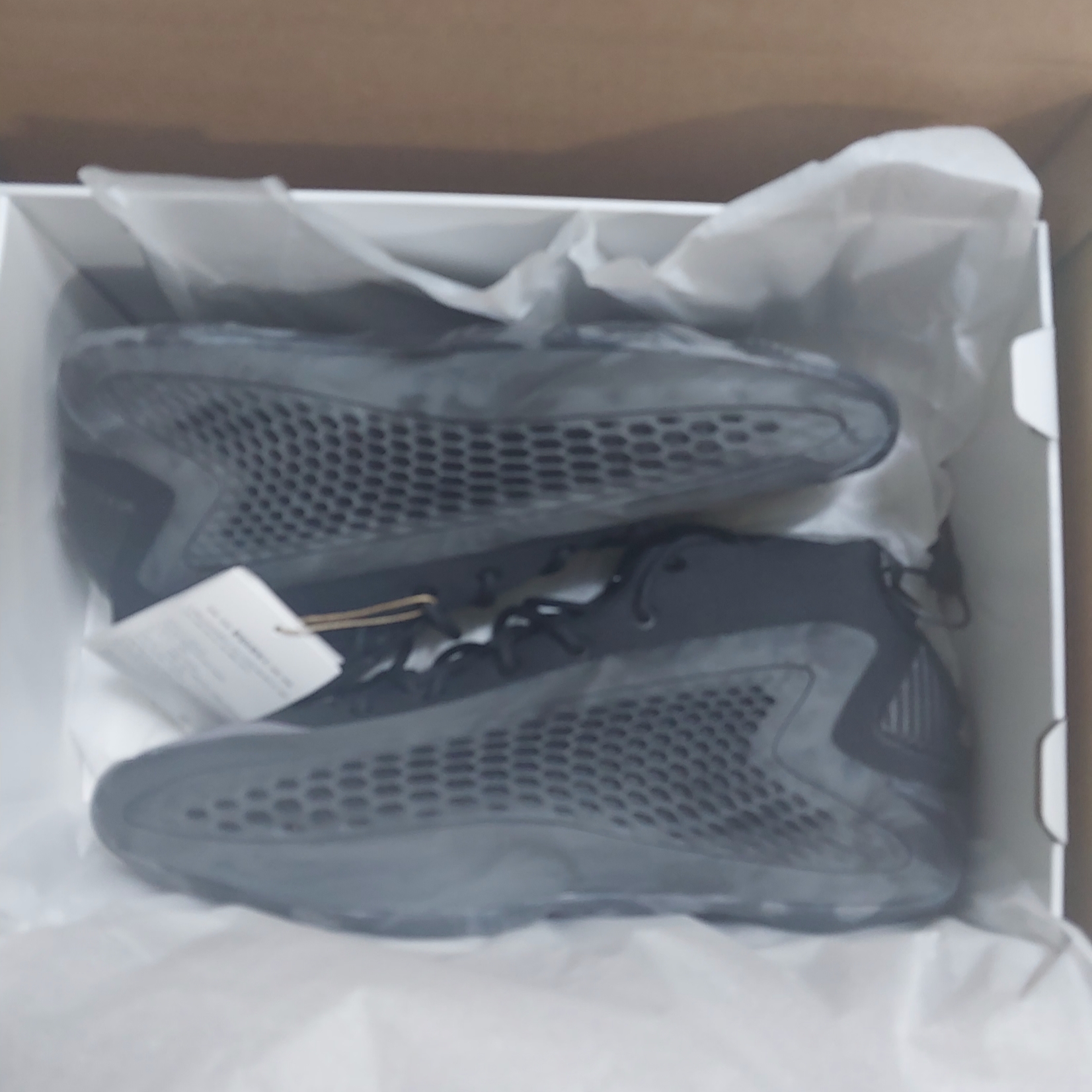 Adidas A.E. 1 Core Black 착용 스타일