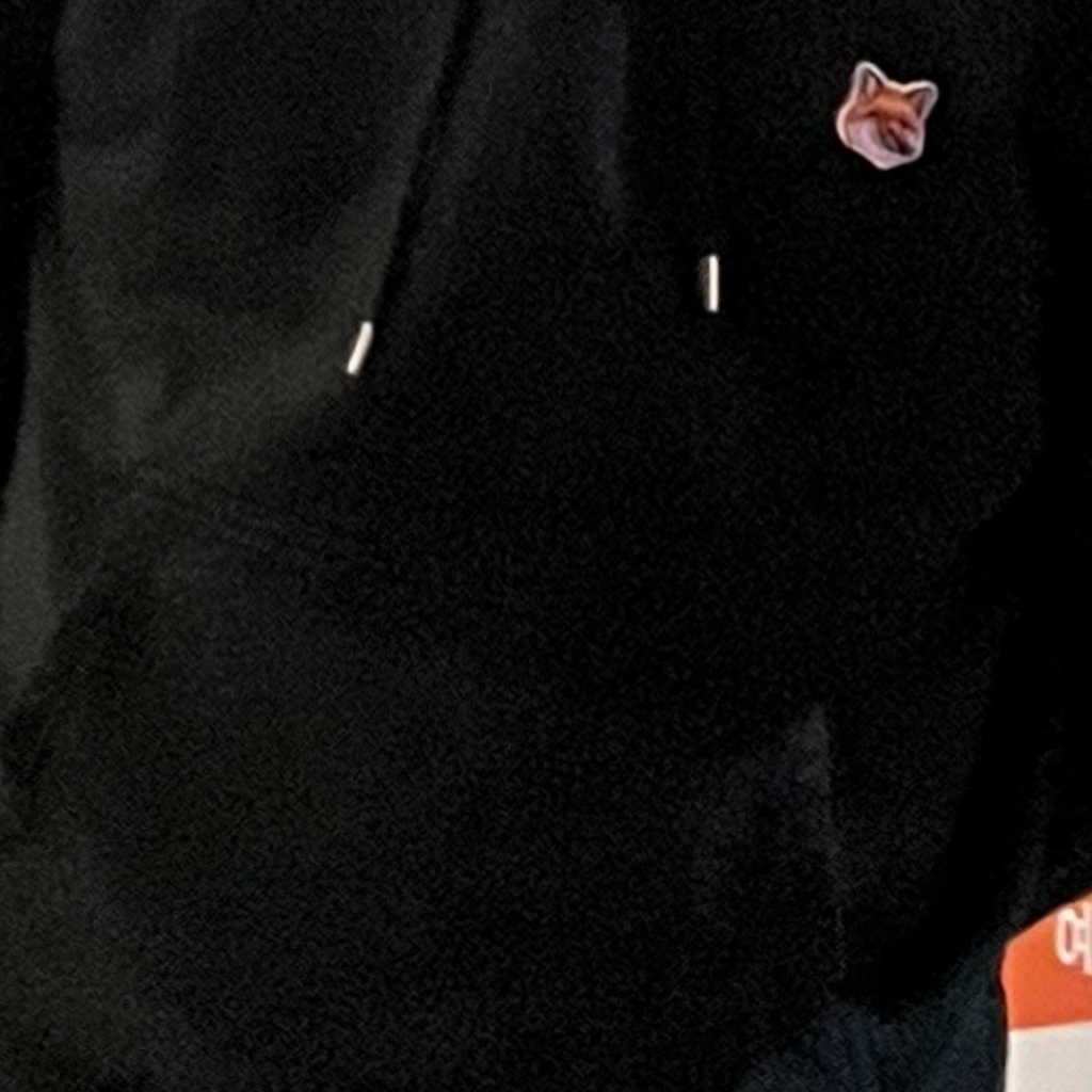 Maison Kitsune Fox Head Patch Regular Hoodie Black 착용 스타일