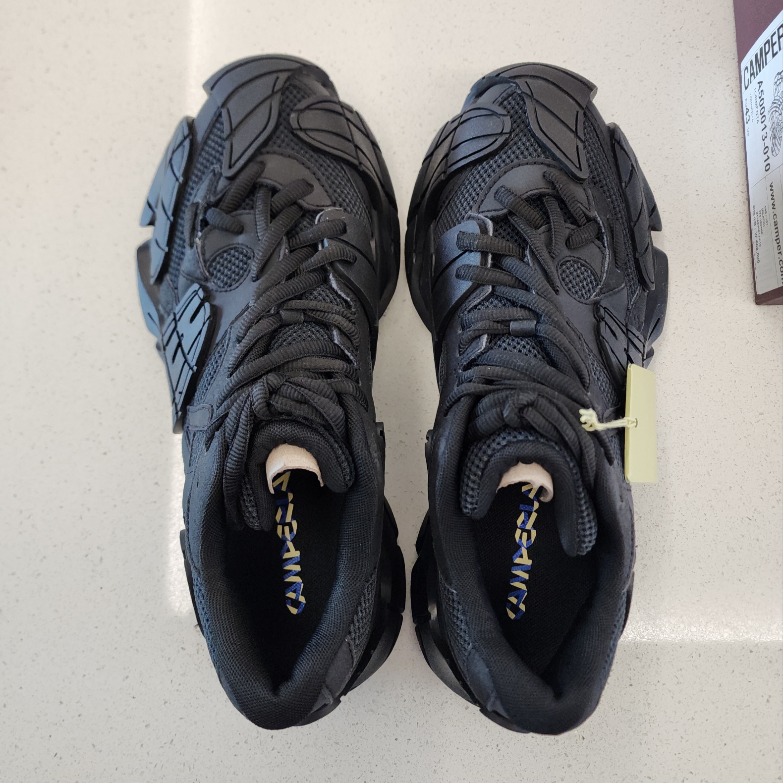 CAMPER LAB Tormenta Sneakers Black 착용 스타일 - 2