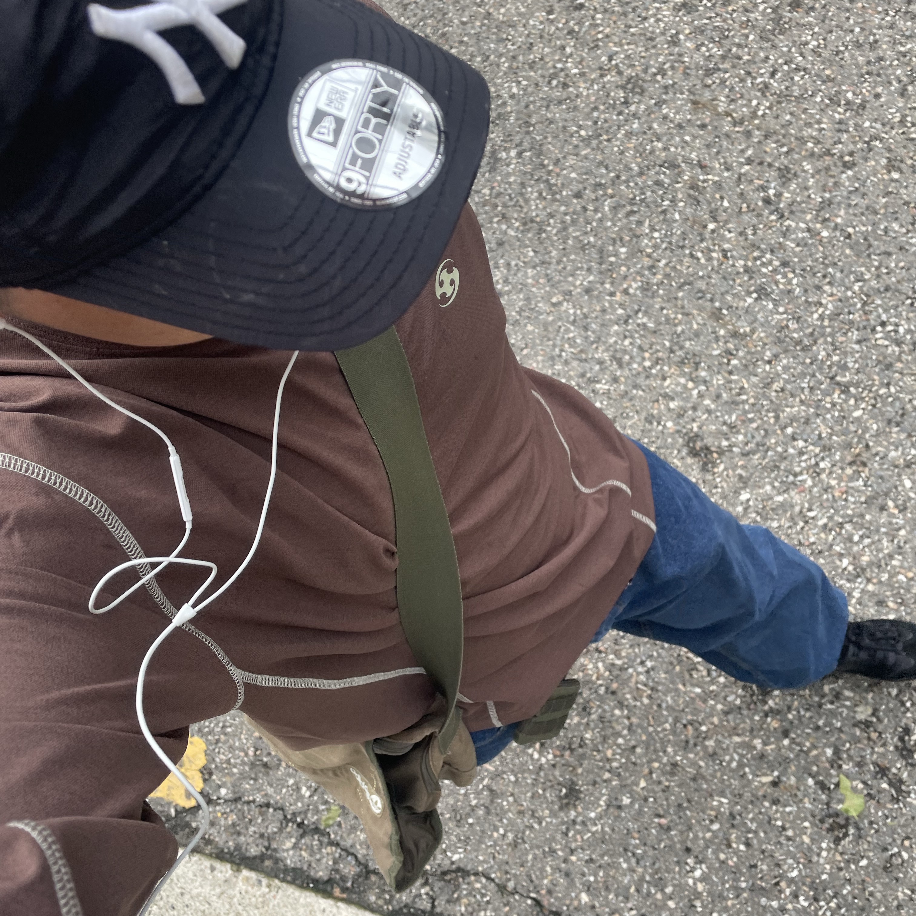 Sansan Gear Stitch Long Sleeves Brown - 23FW 착용 스타일