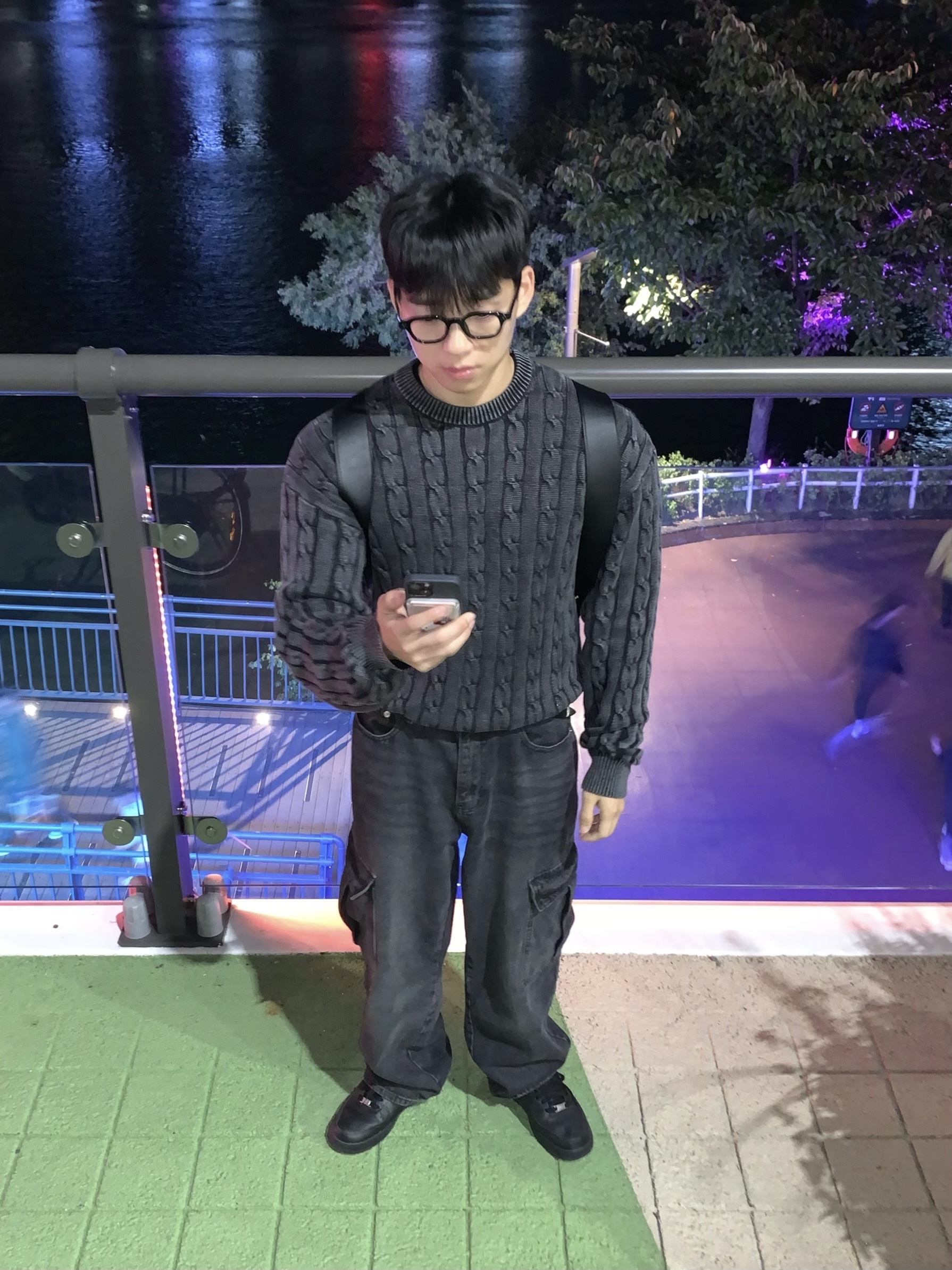 HS x Hank Relaxed Fit Cap Charcoal 착용 스타일 - 2