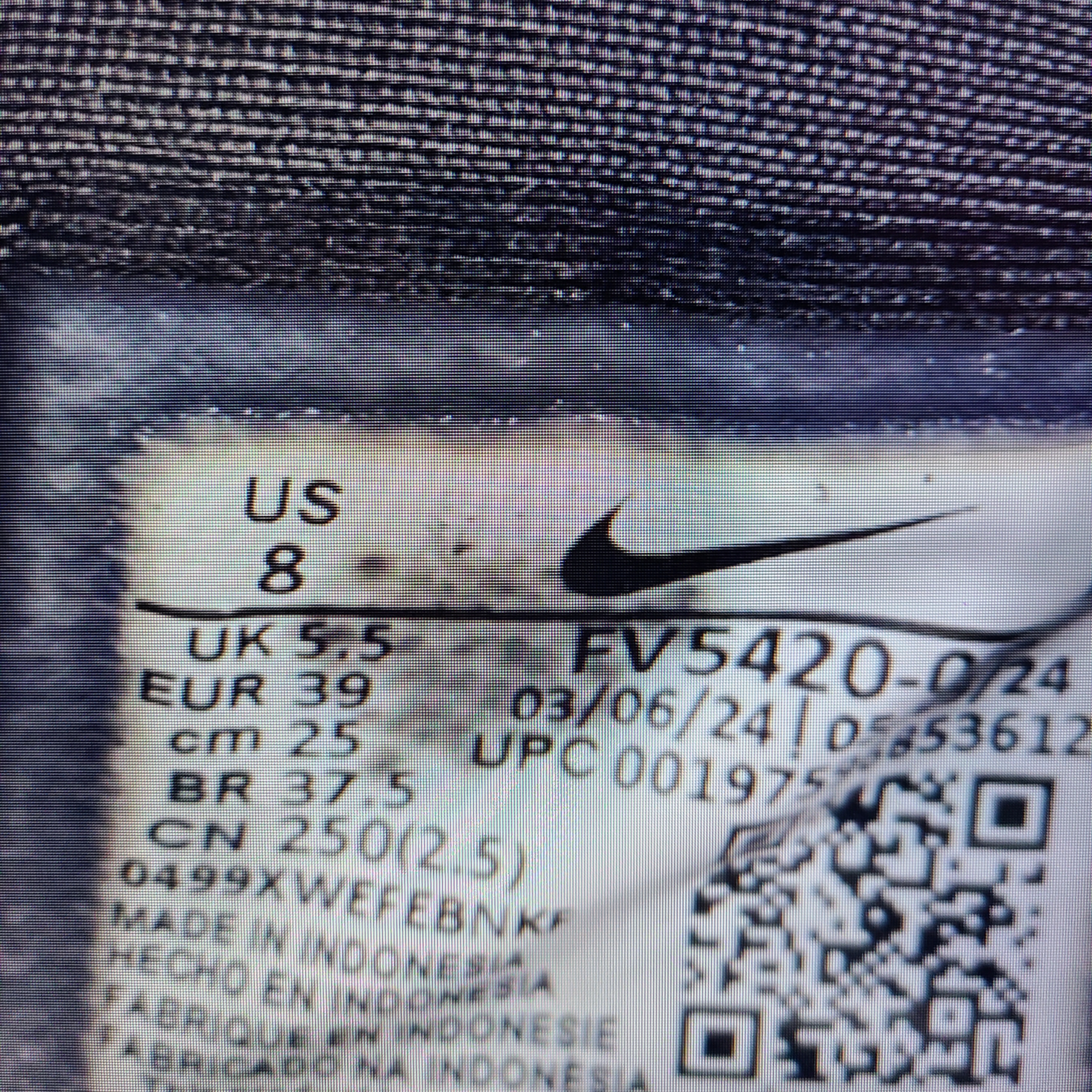 (W) Nike Cortez Textile Black 착용 스타일