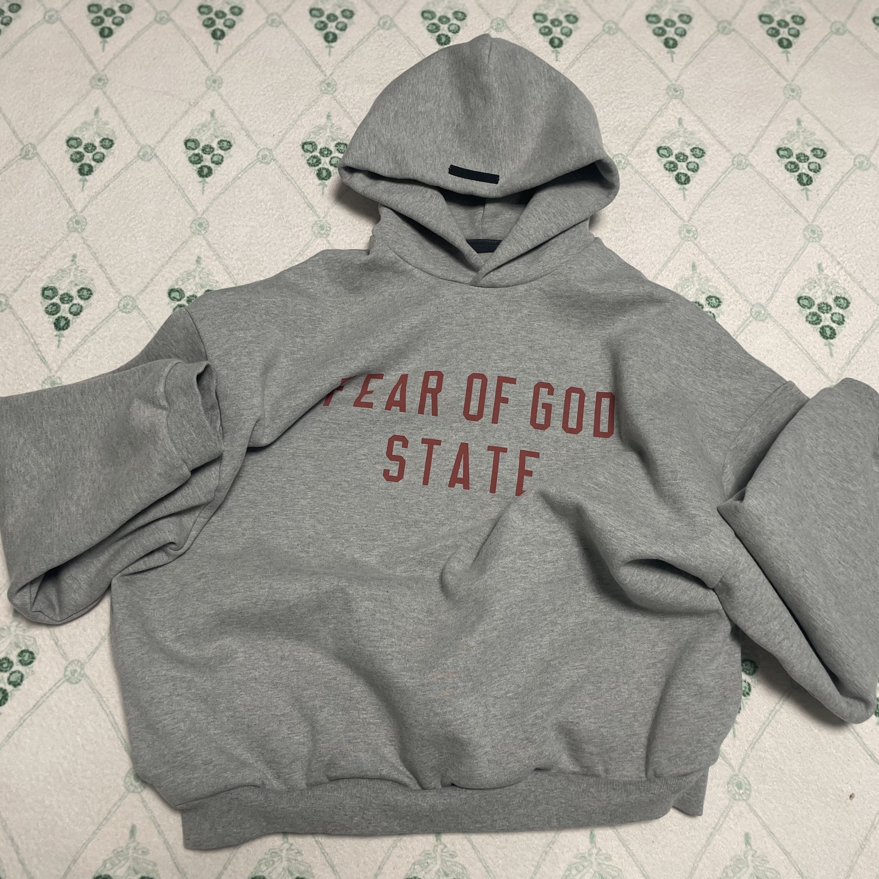 Essentials Fleece State Hoodie Dark Heather - 24FW 착용 스타일