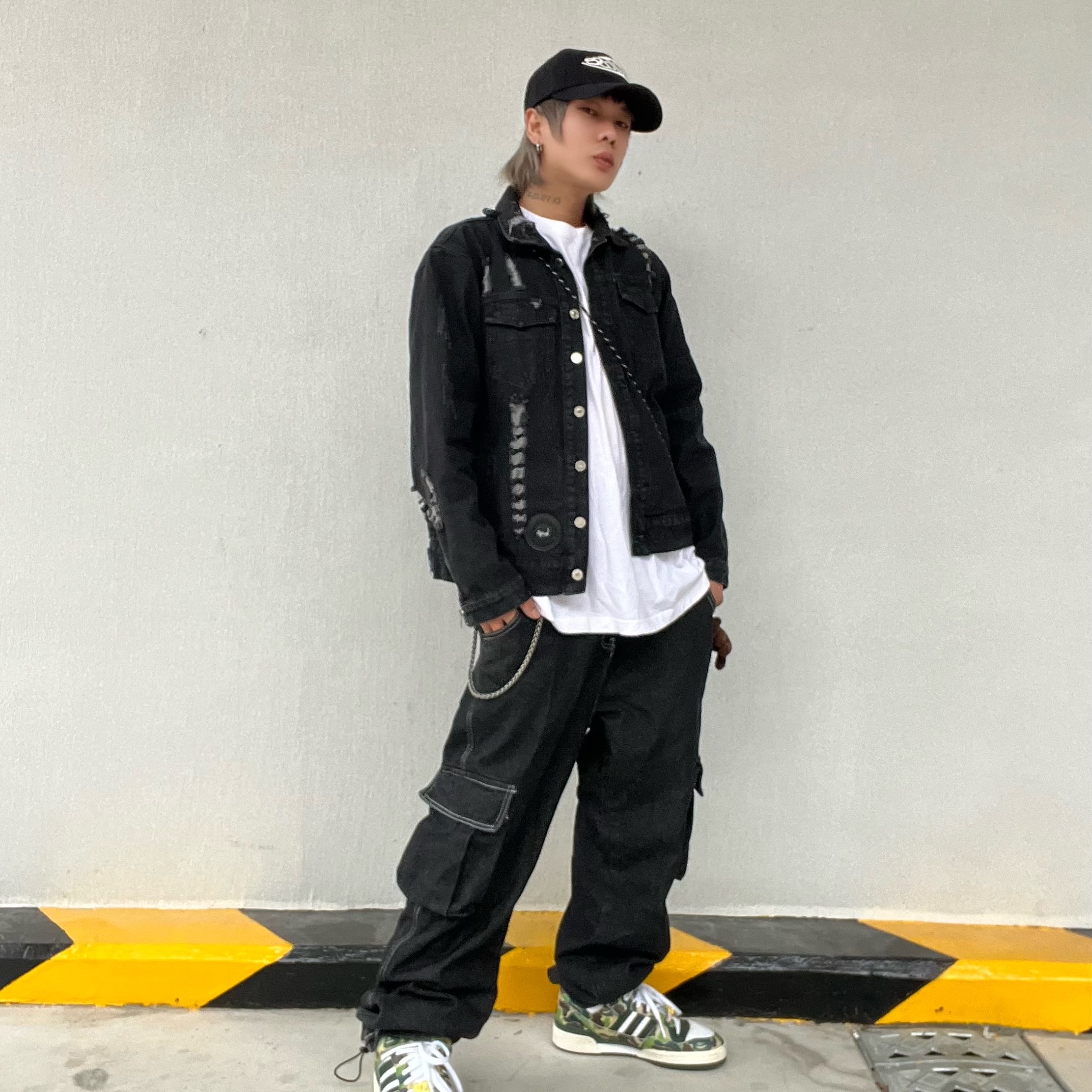 Wapworks HD silver ring, Adidas x BAPE Forum 84 Low Green Camo 착용 스타일 - 4