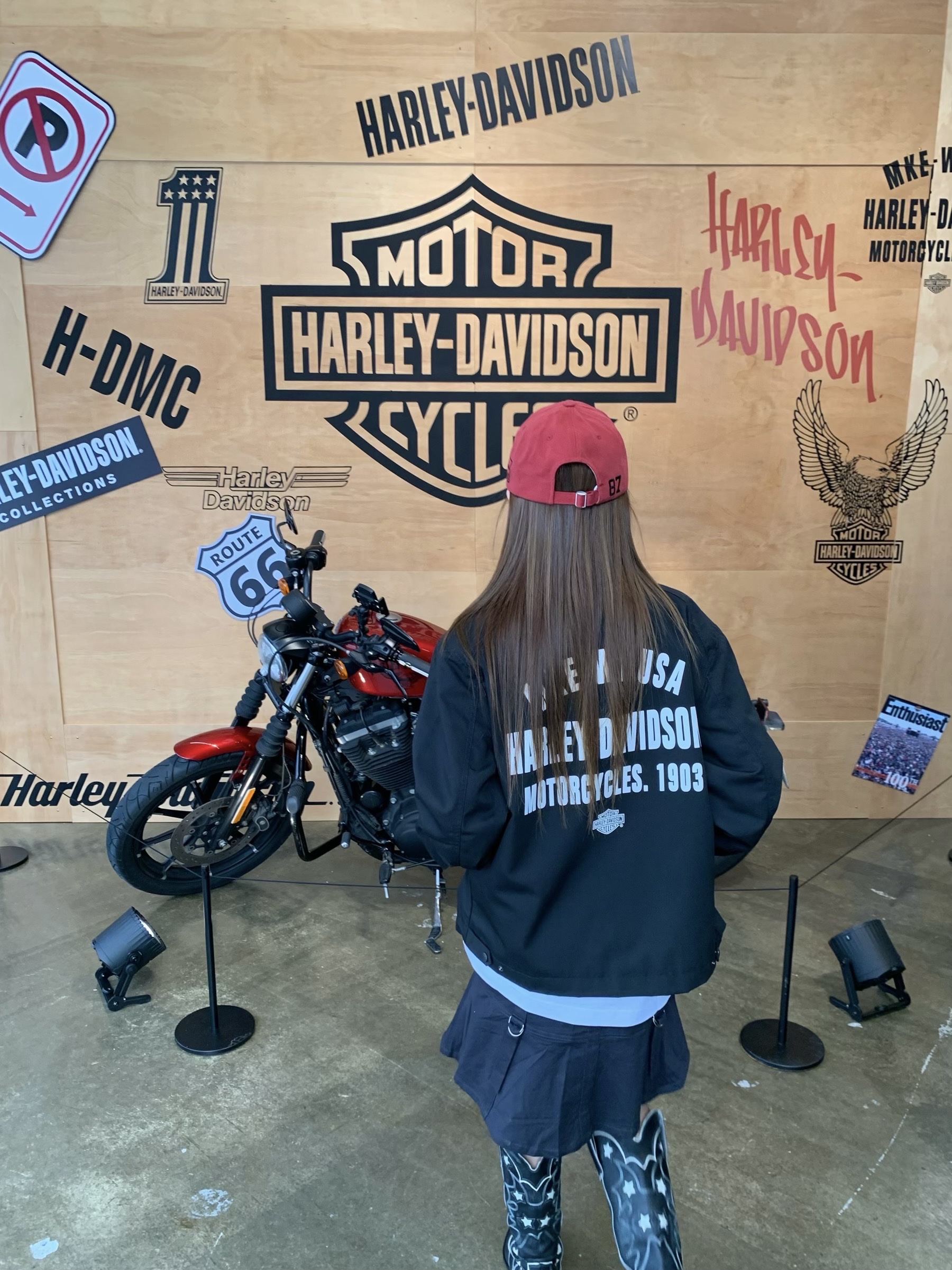 Neighborhood x Harley Davidson Lightning SS T-Shirt Black 착용 스타일 - 1