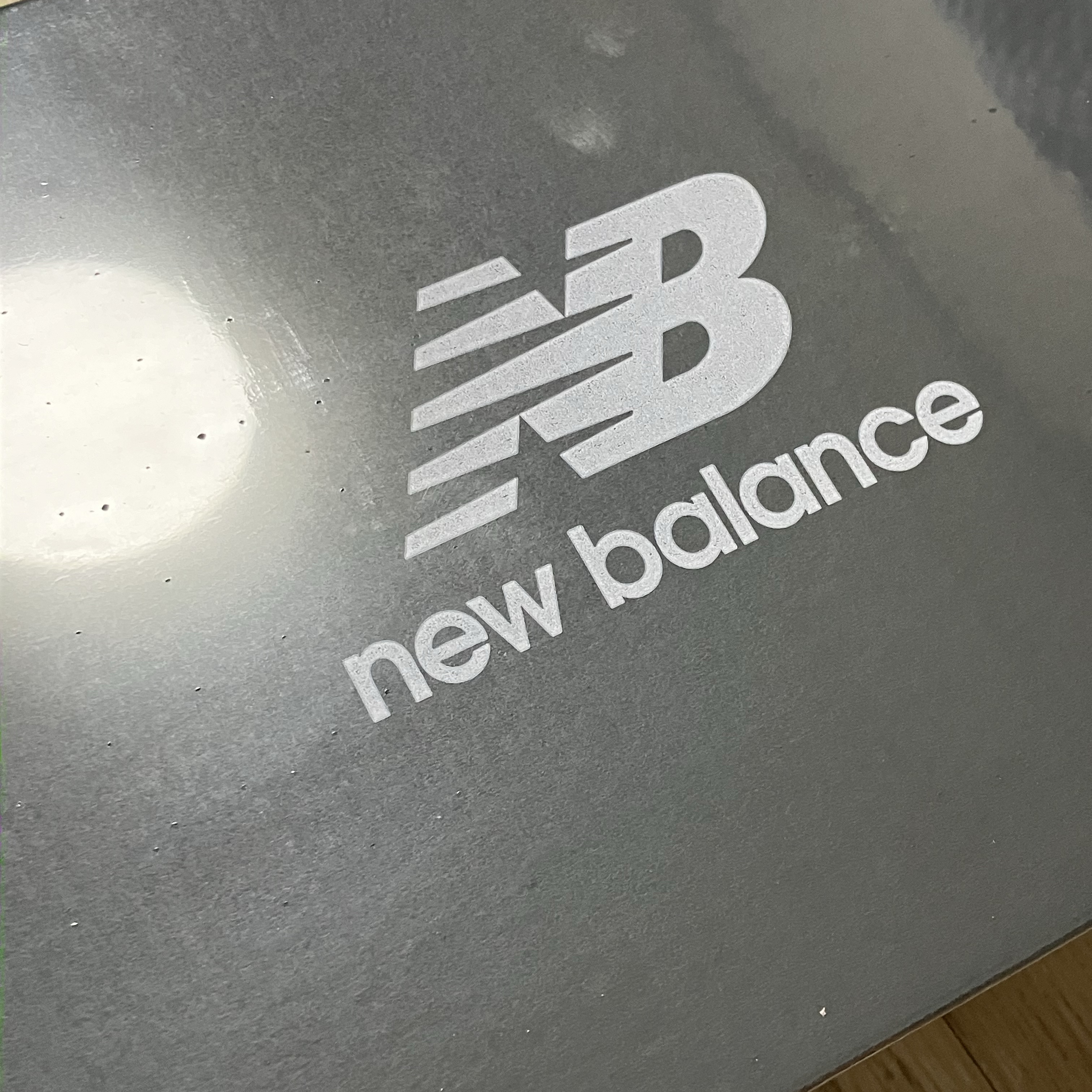 New Balance 530 Grey Matter Silver Metallic 착용 스타일 - 1