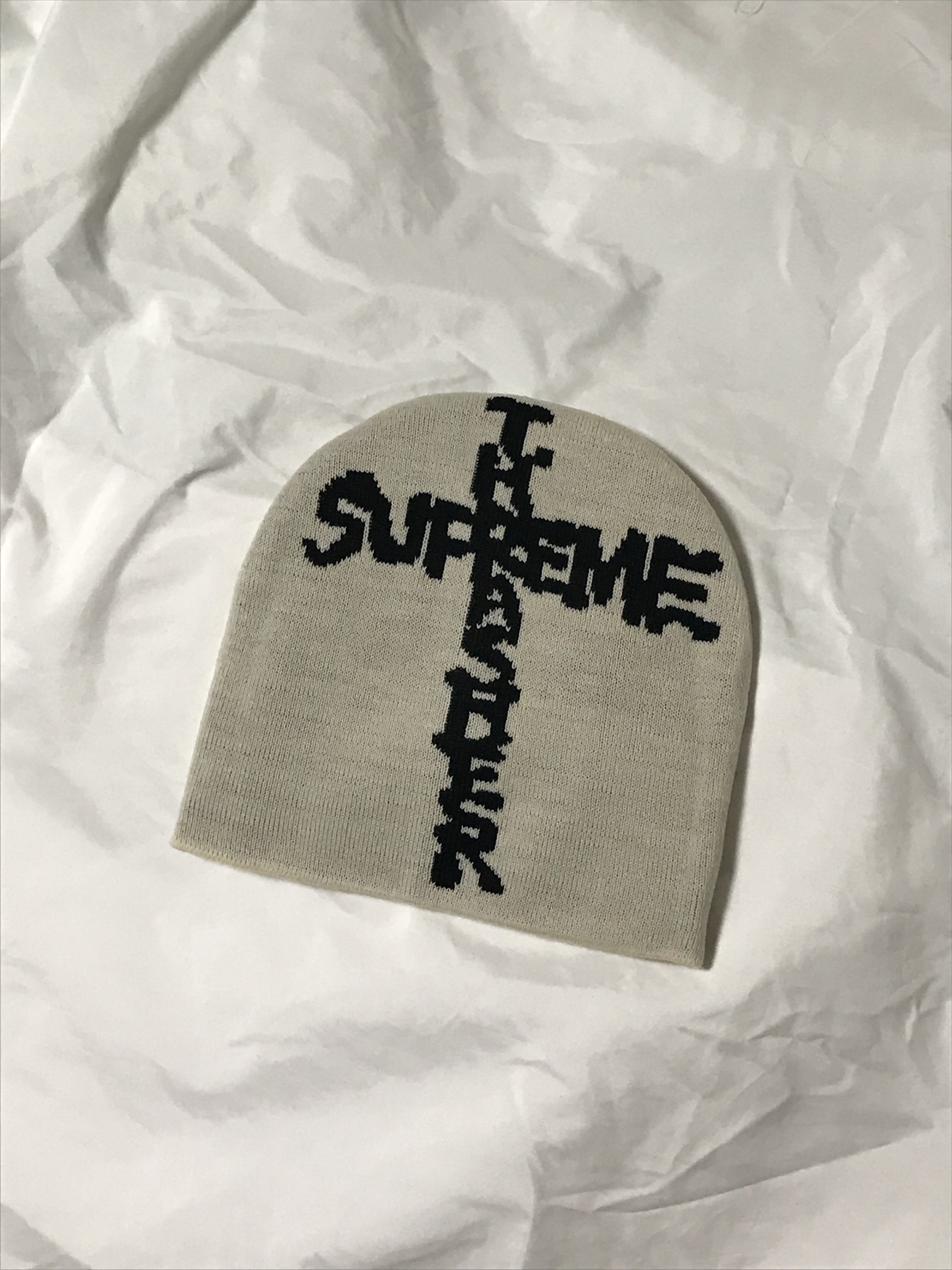 Supreme x Thrasher Beanie Stone - 24FW 착용 스타일
