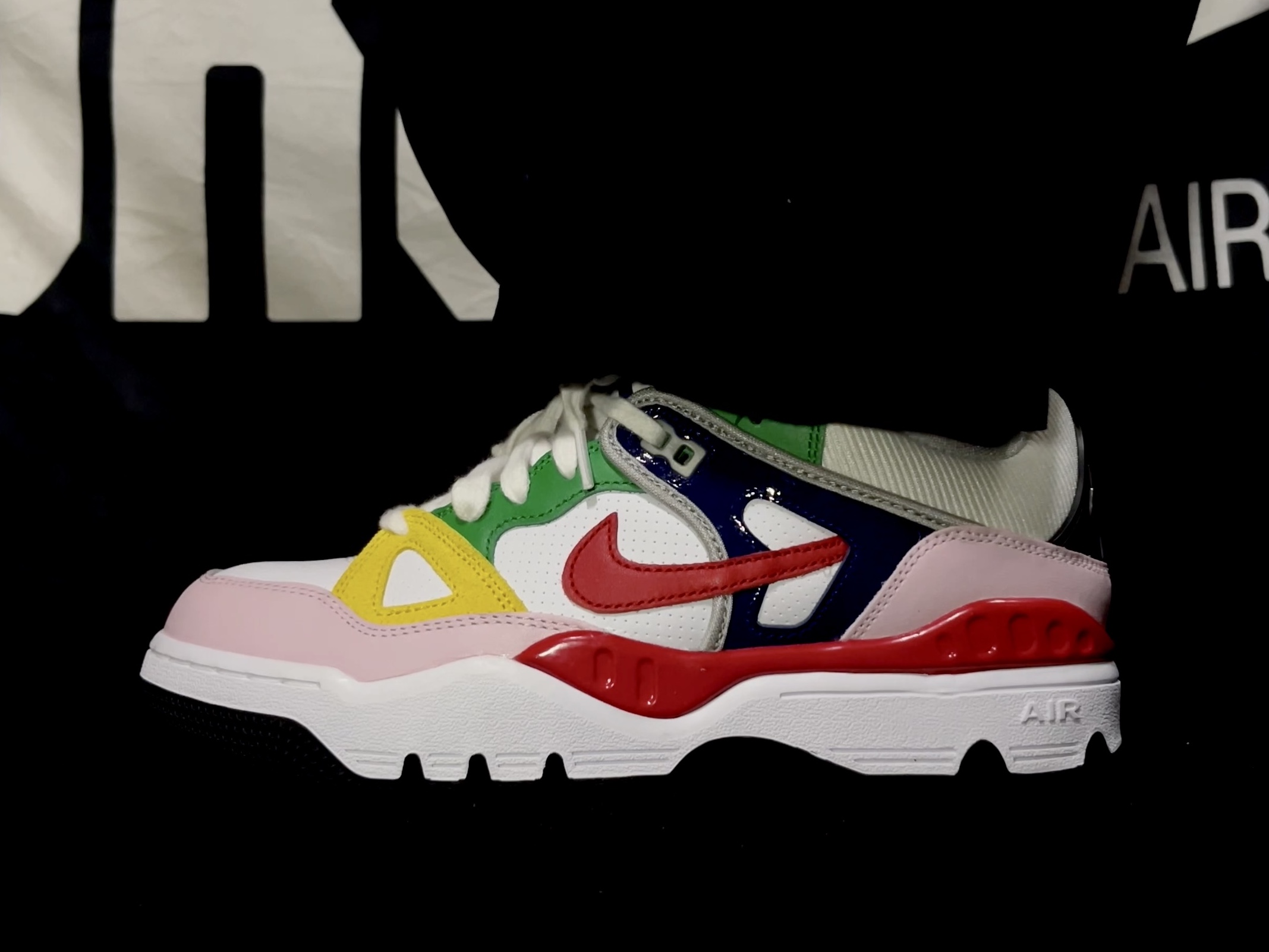 Nike x Nigo Air Force 3 Low SP Blue Void and Tour Yellow 착용 스타일 - 4