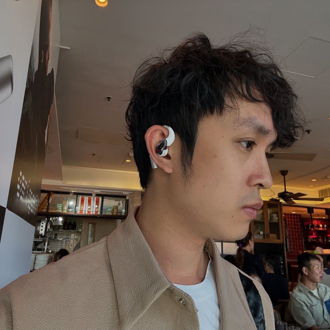 Nothing Ear (Open) White 착용 스타일