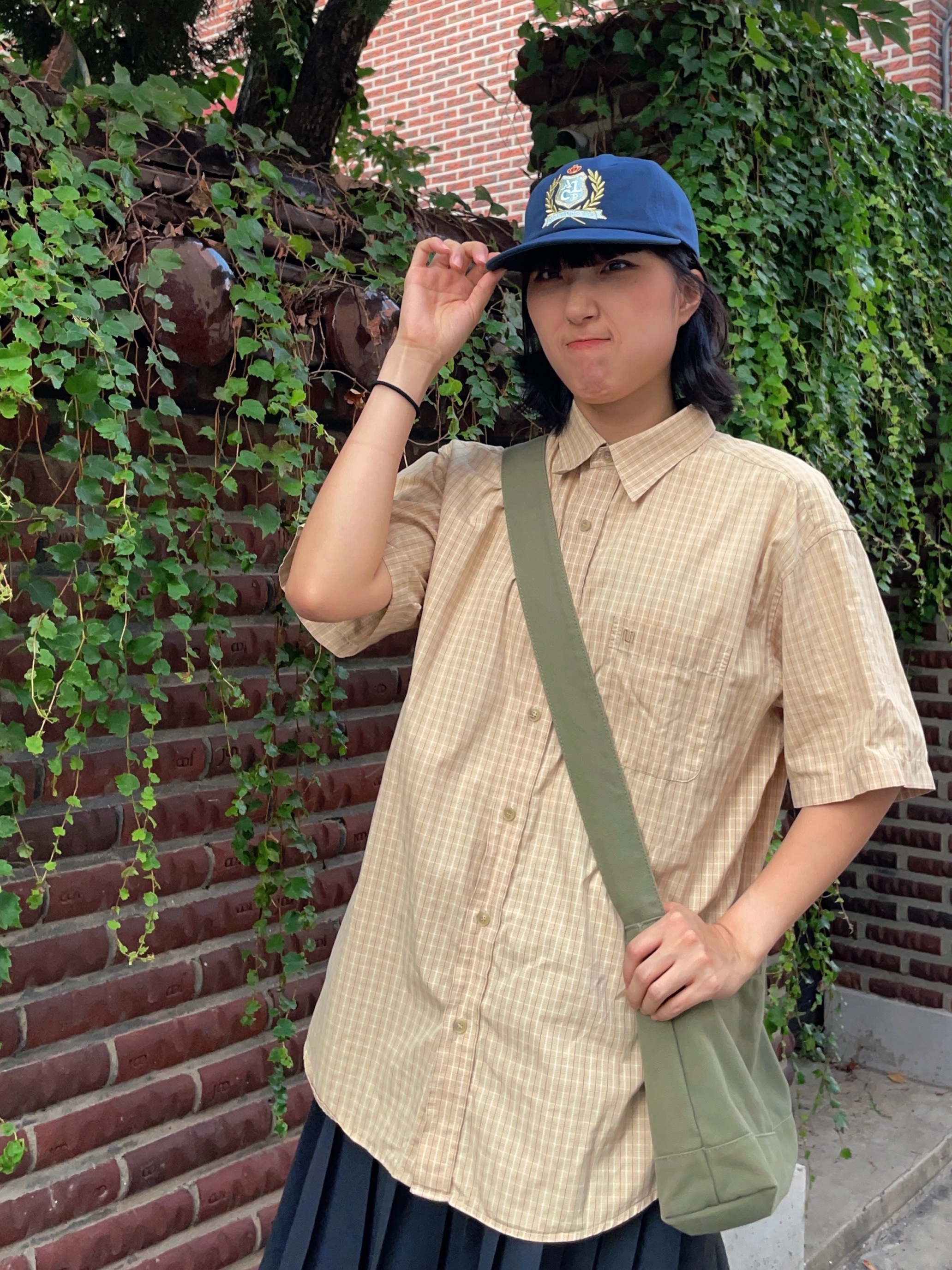 Allincomplete ALCP High School Cap Navy 착용 스타일 - 1