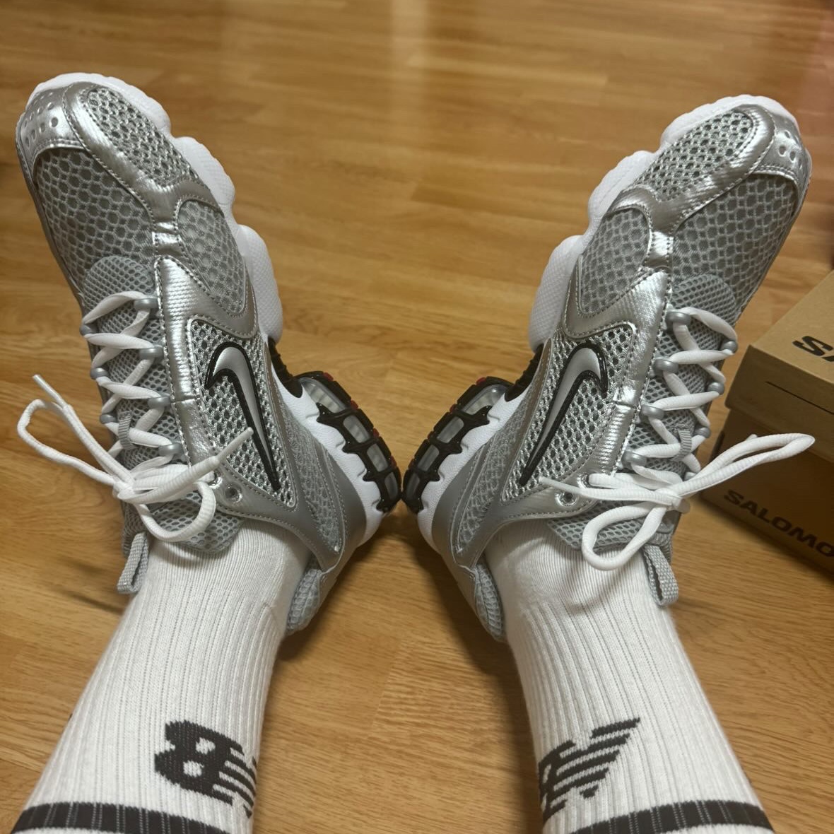 Nike Air Zoom Spiridon Cage 2 Metallic Silver 착용 스타일