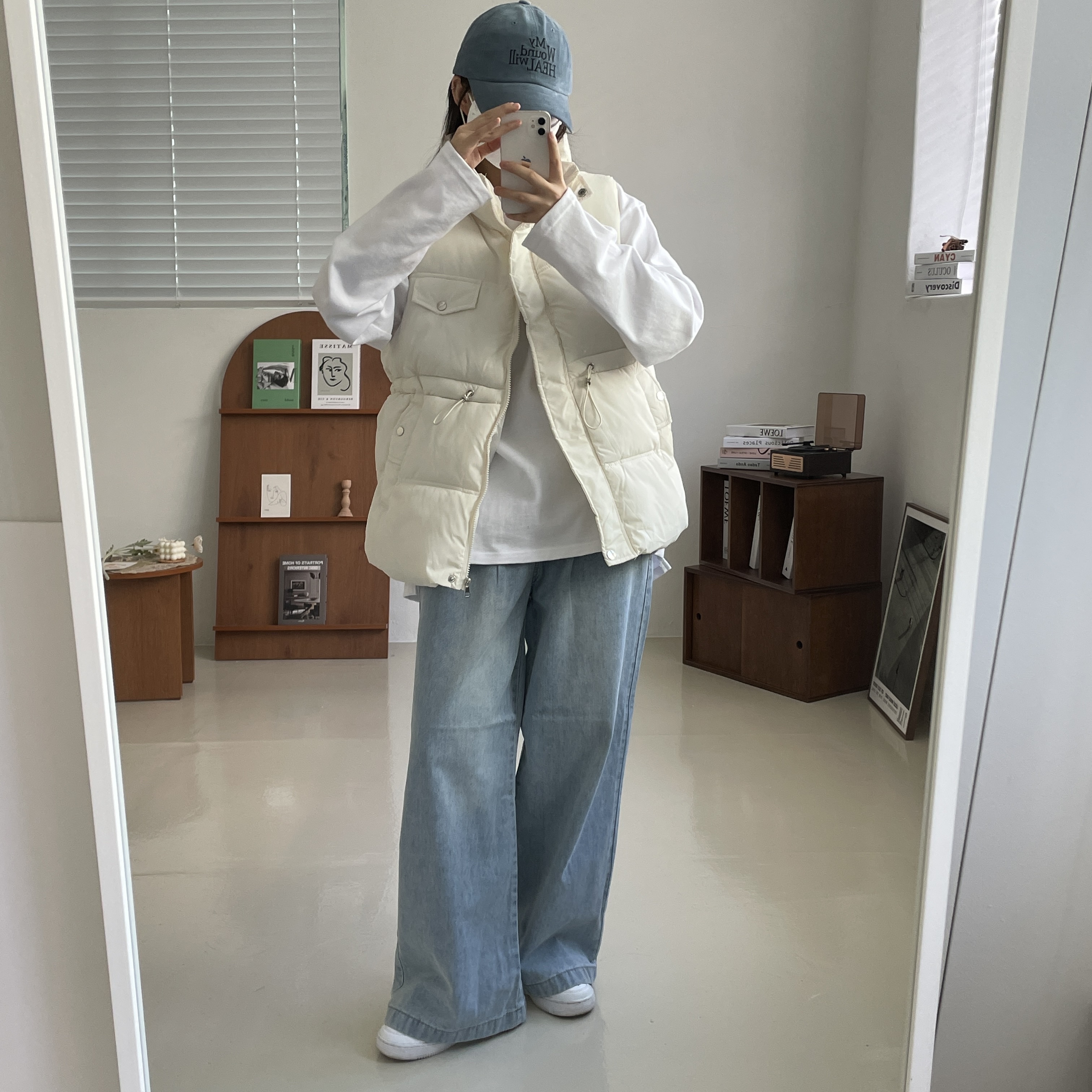 (W) Nike Air Force 1 '07 Low White 착용 스타일 - 2