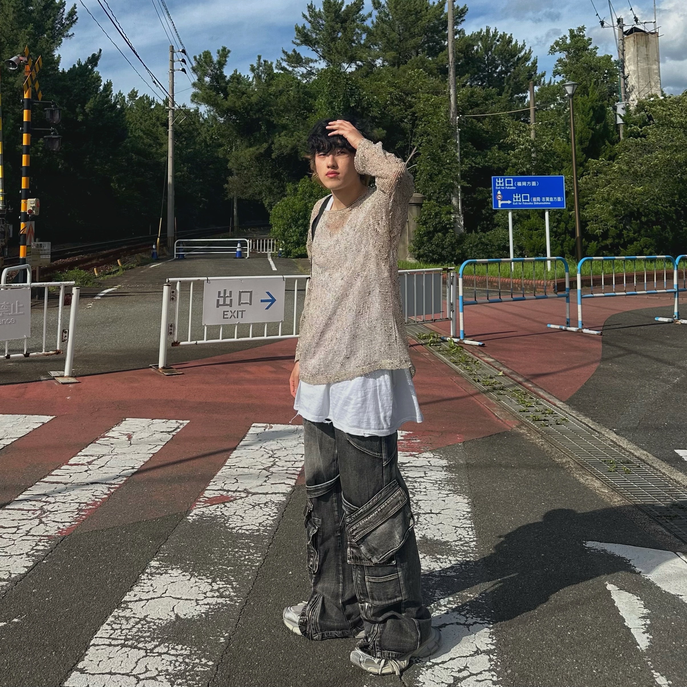 Balenciaga 3XL Sneakers Light Beige 착용 스타일 - 3