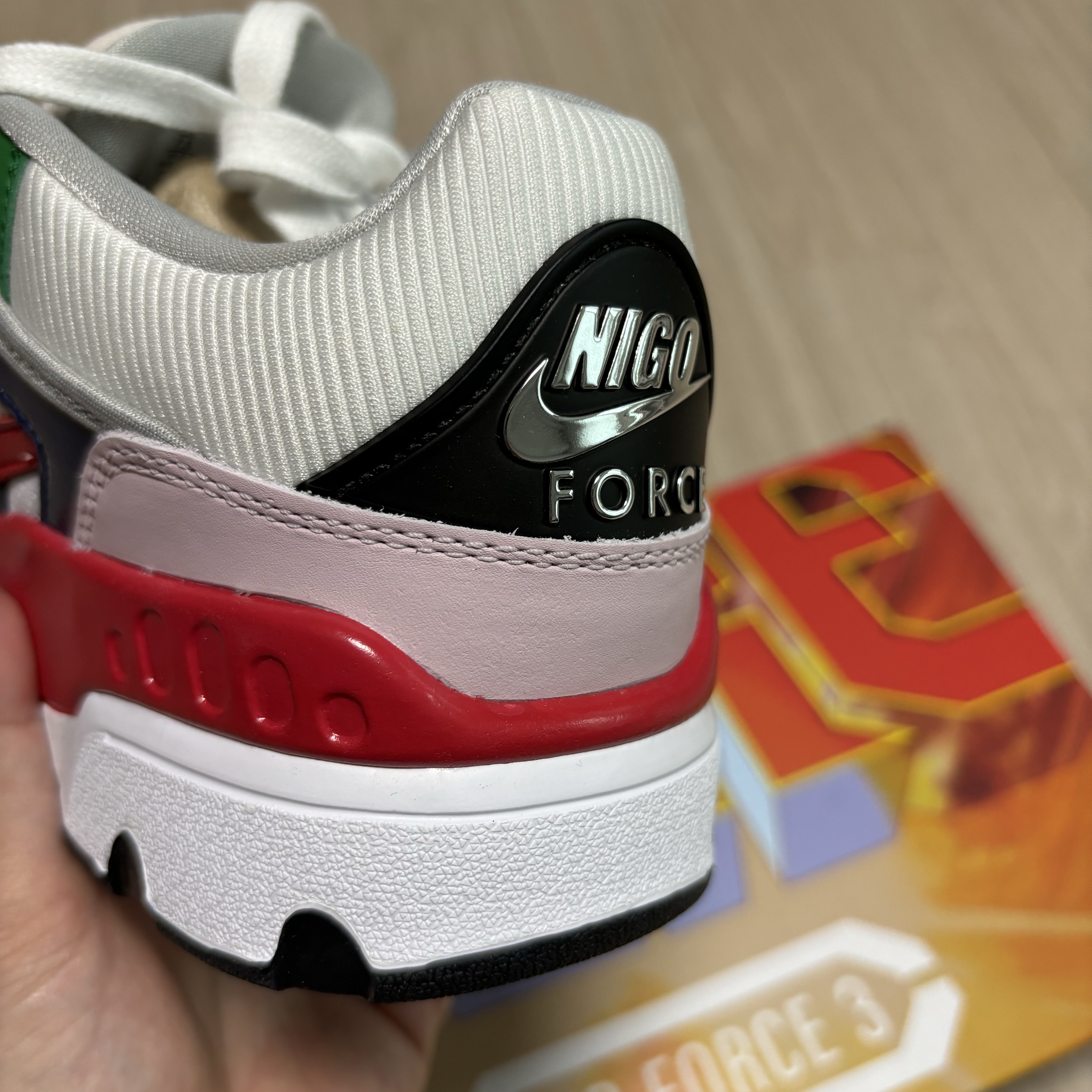Nike x Nigo Air Force 3 Low SP Blue Void and Tour Yellow 착용 스타일 - 3