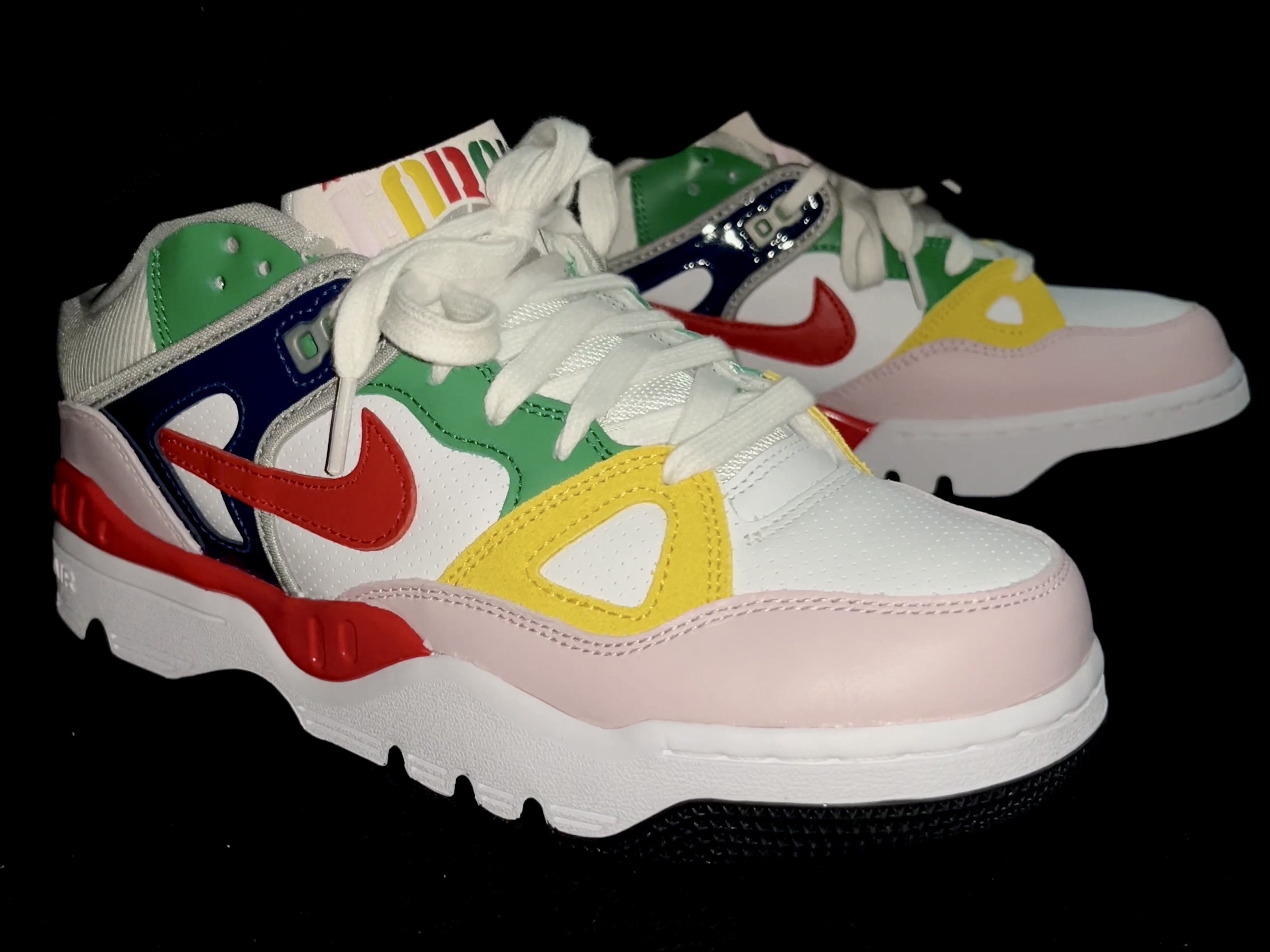 Nike x Nigo Air Force 3 Low SP Blue Void and Tour Yellow 착용 스타일 - 1