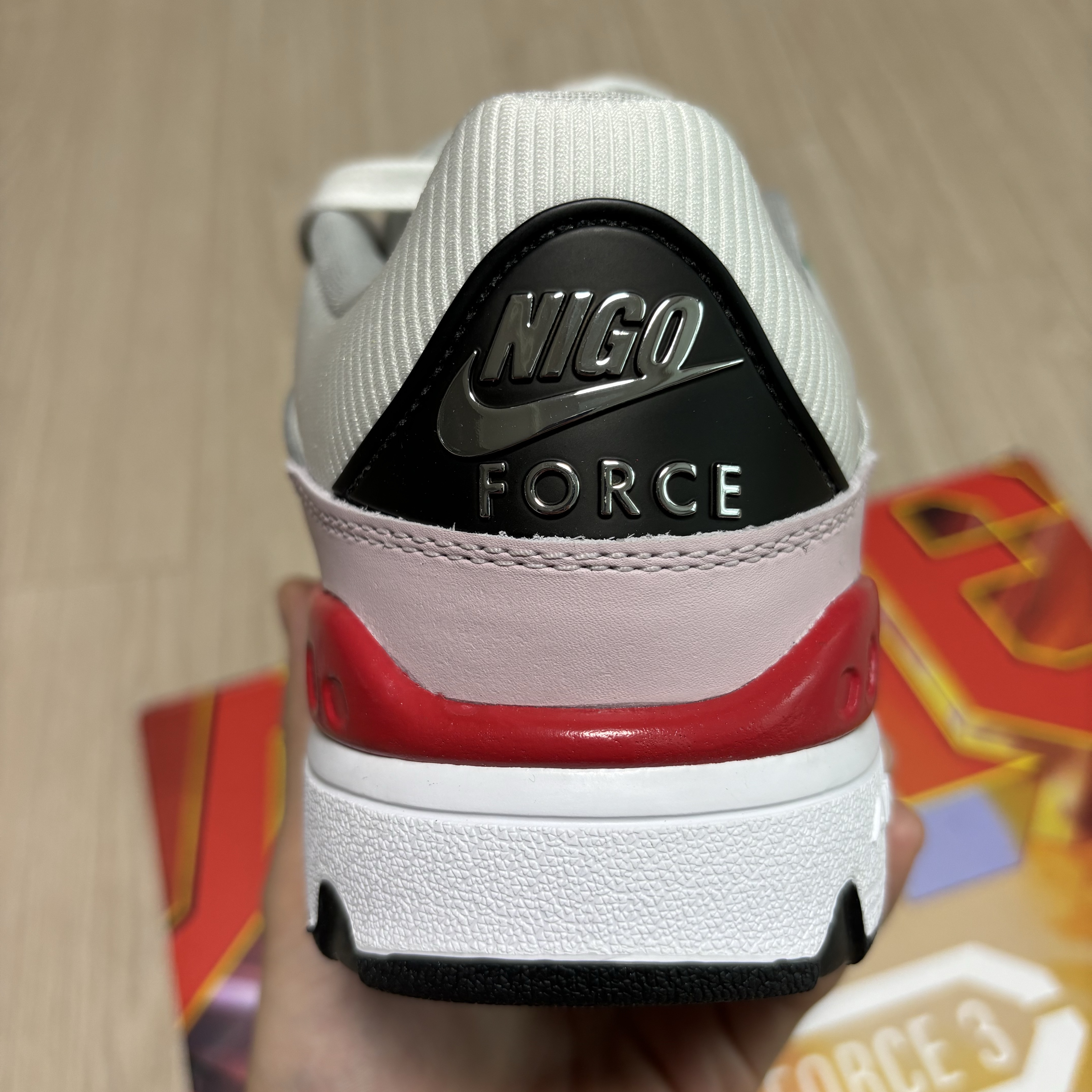Nike x Nigo Air Force 3 Low SP Blue Void and Tour Yellow 착용 스타일 - 2