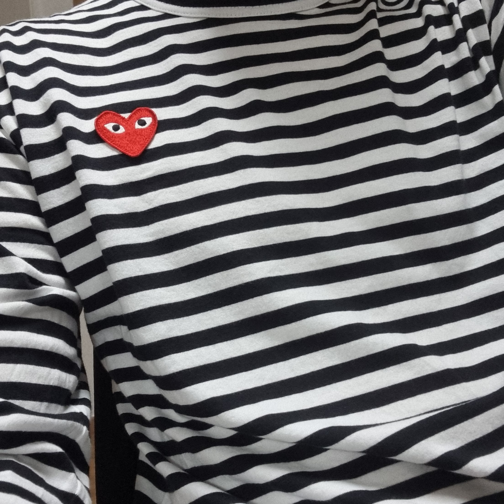 Play Comme des Garcons Striped LS T-Shirt Black White 착용 스타일