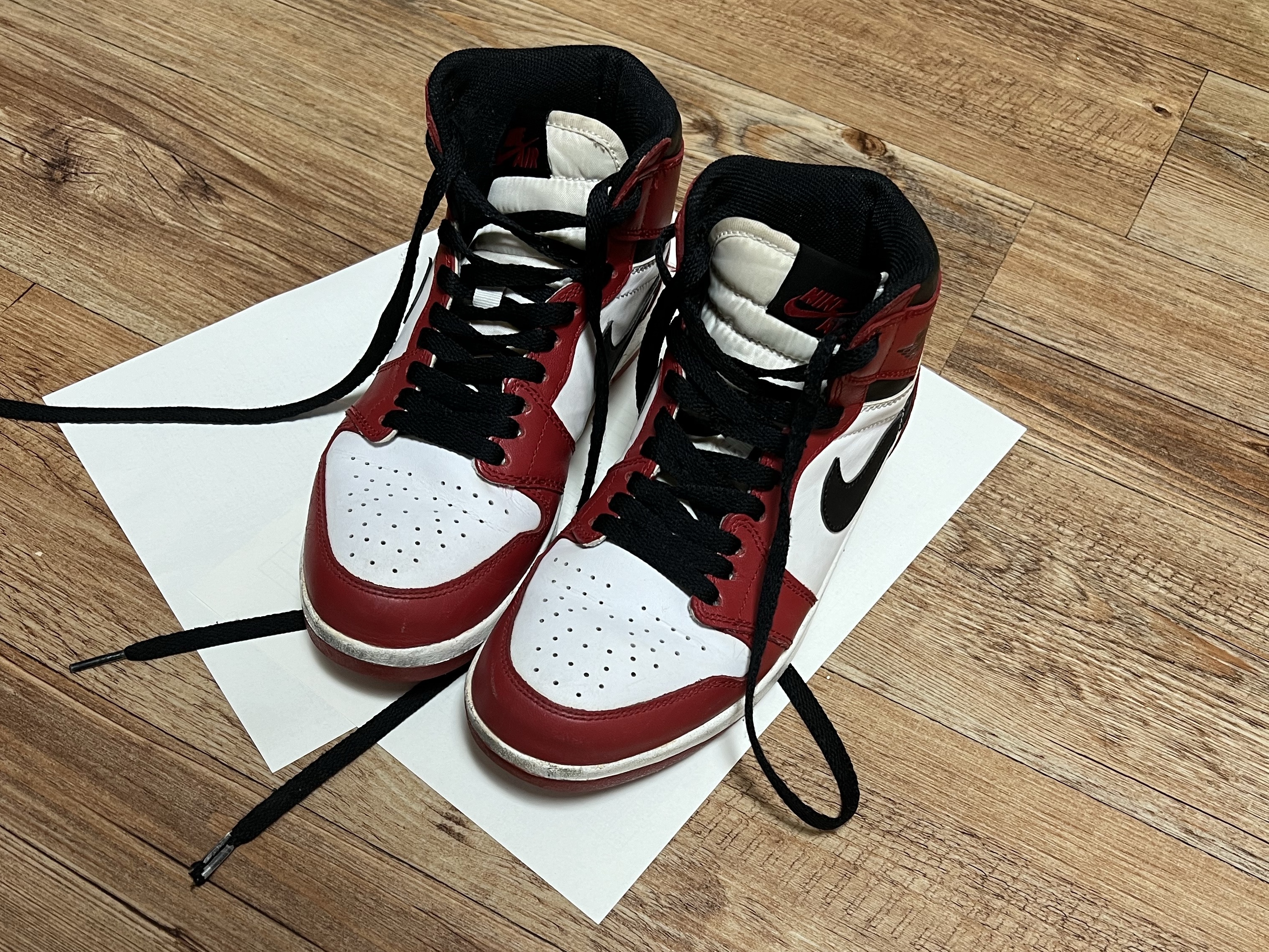 (GS) Jordan 1.5 Retro Chicago 2015, Nike Air Force 1 '07 LV8 Midnight Navy 착용 스타일 - 1