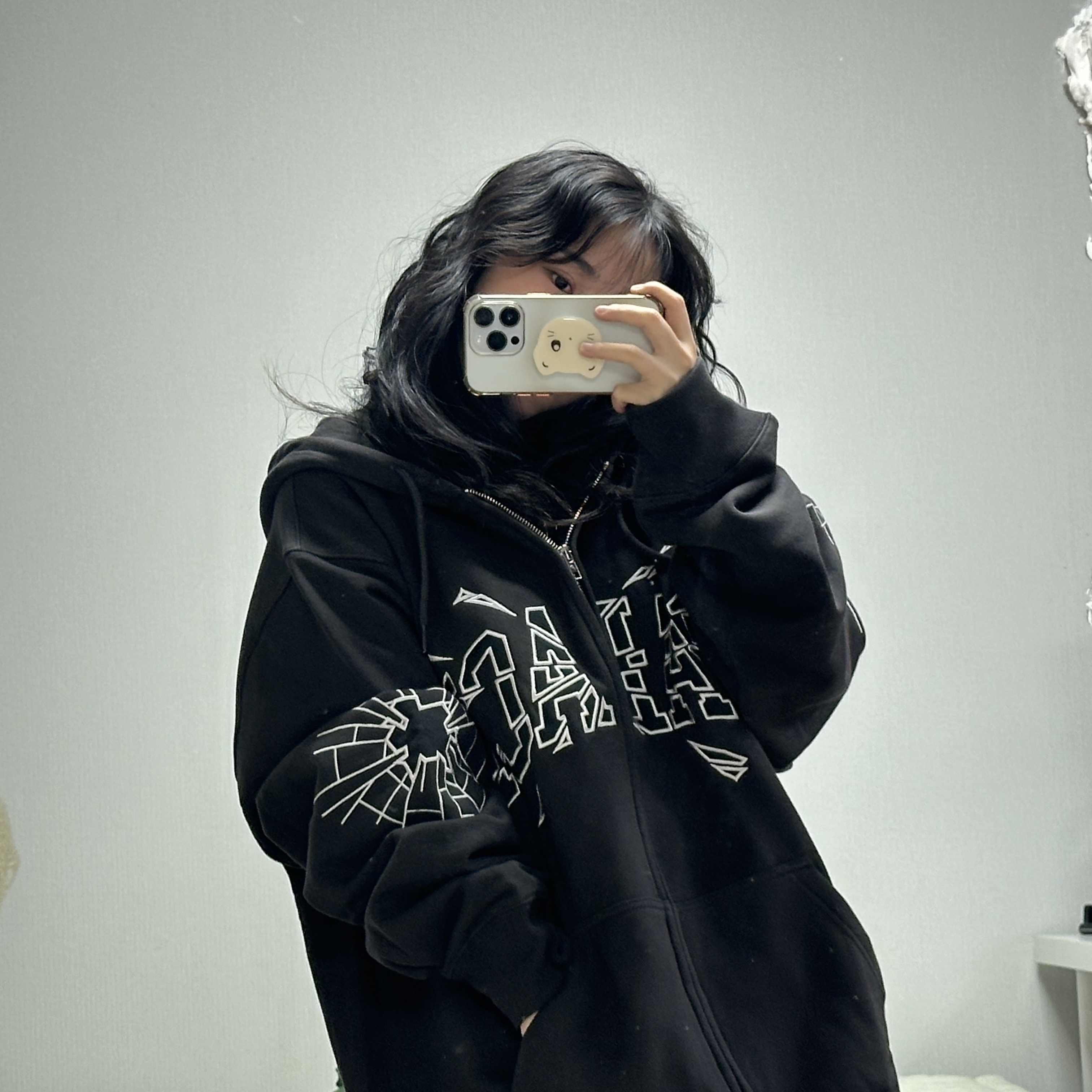 Palace Shatter Zip Hood Black - 24FW 착용 스타일 - 1