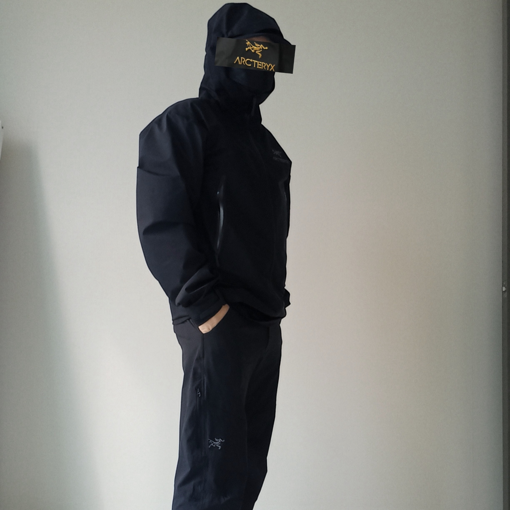 Arc'teryx Gore 5 Panel Cap Black, Arc'teryx Beta Jacket Black 착용 스타일 - 6