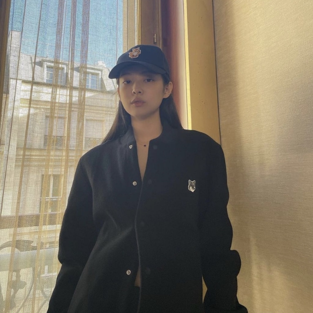 Maison Kitsune Classic Teddy Black 착용 스타일