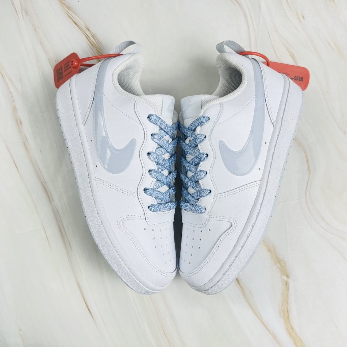 Nike Air Force 1 '07 Flyease White 착용 스타일 - 3
