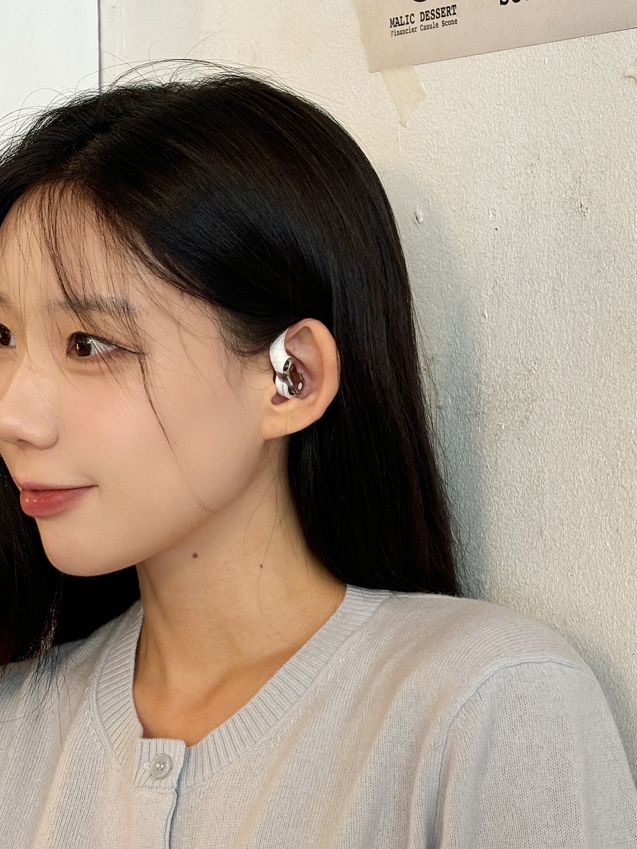 Nothing Ear (Open) White 착용 스타일