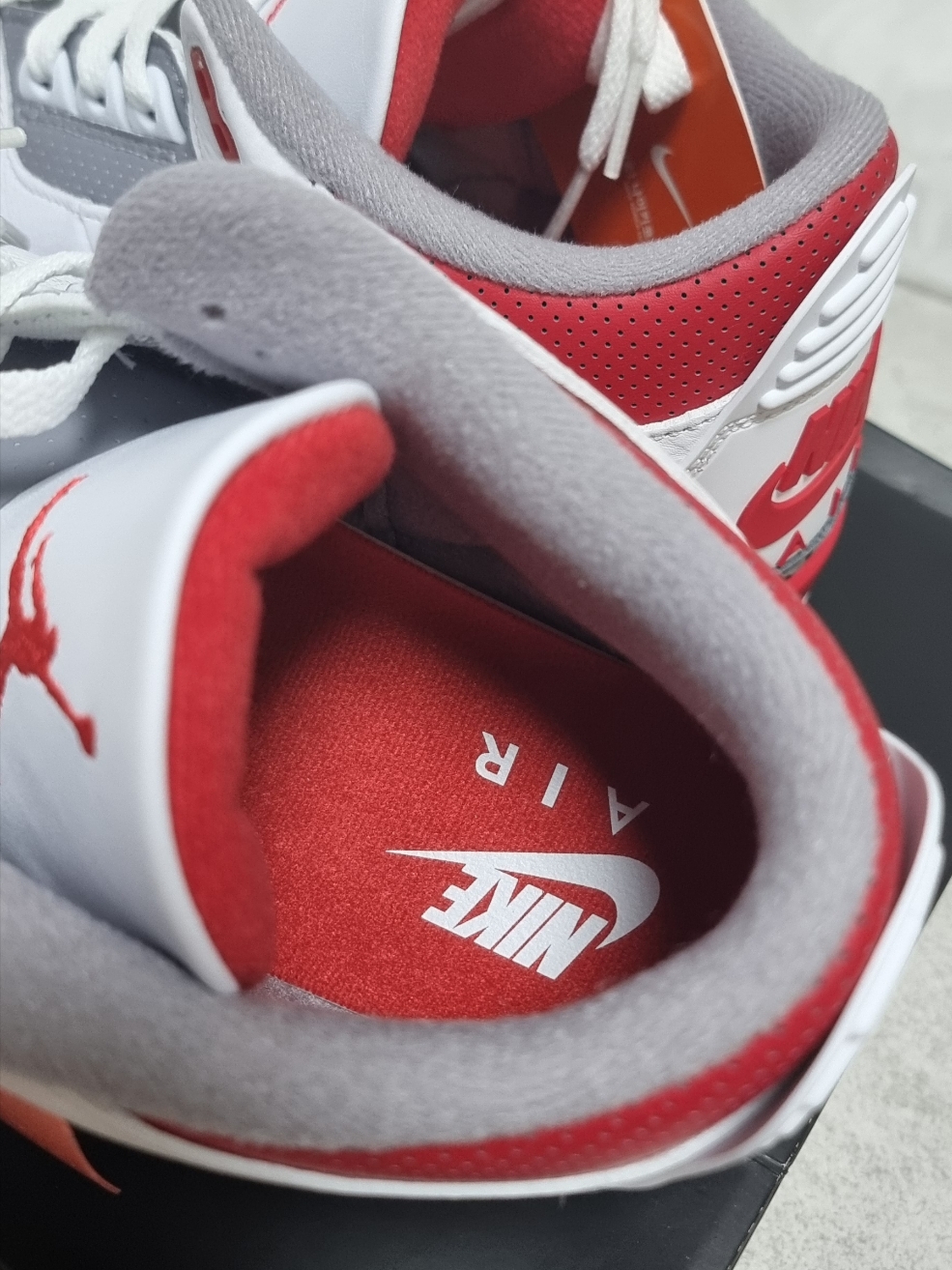 Jordan 3 Retro Fire Red 2022 착용 스타일 - 3