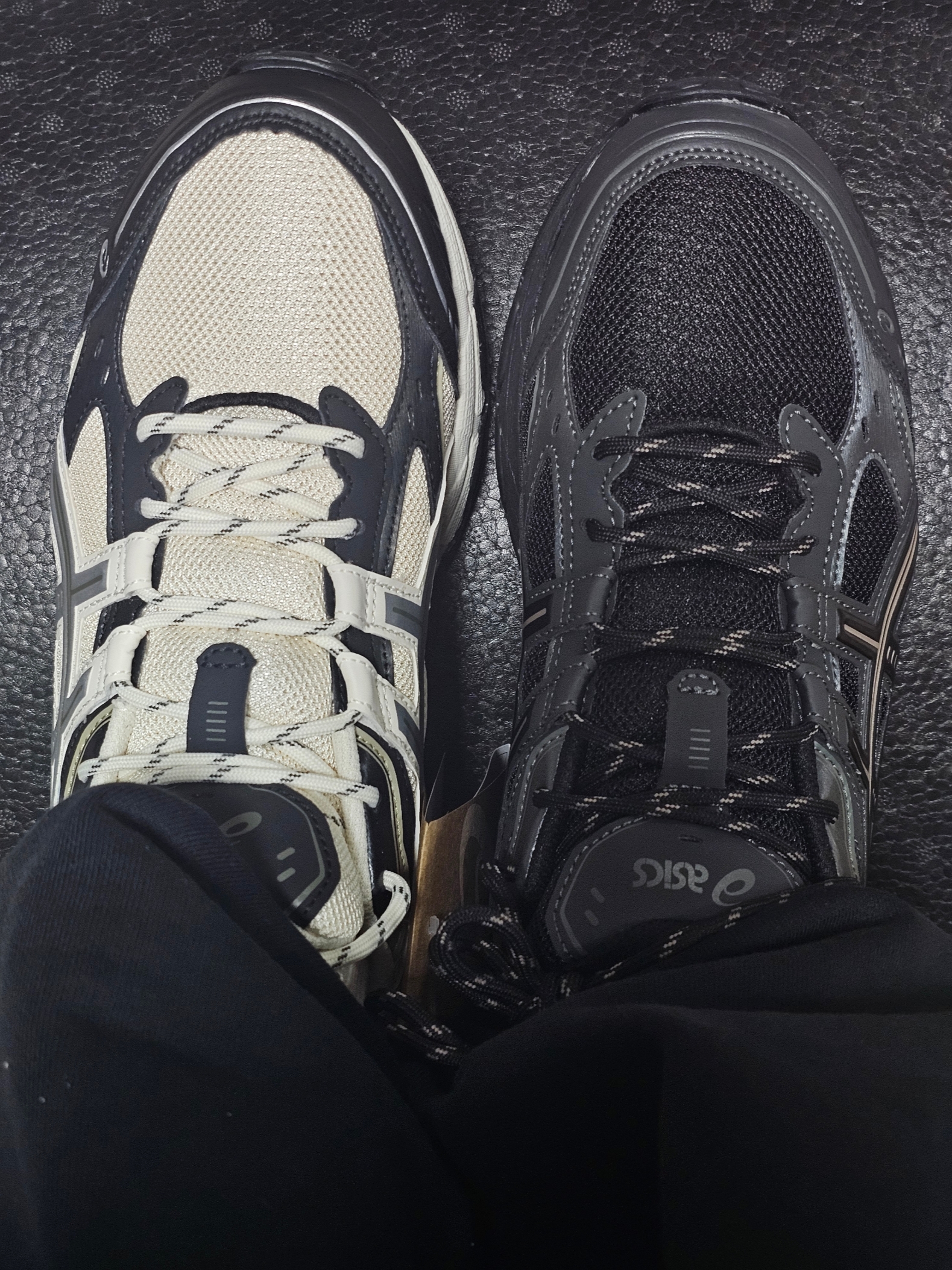 Asics Gel-Nunobiki Cream Dark Olive, Asics Gel-Nunobiki Black Taupe Grey 착용 스타일 - 4