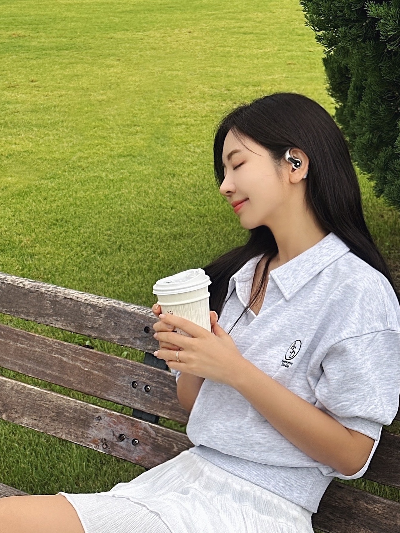 Nothing Ear (Open) White 착용 스타일