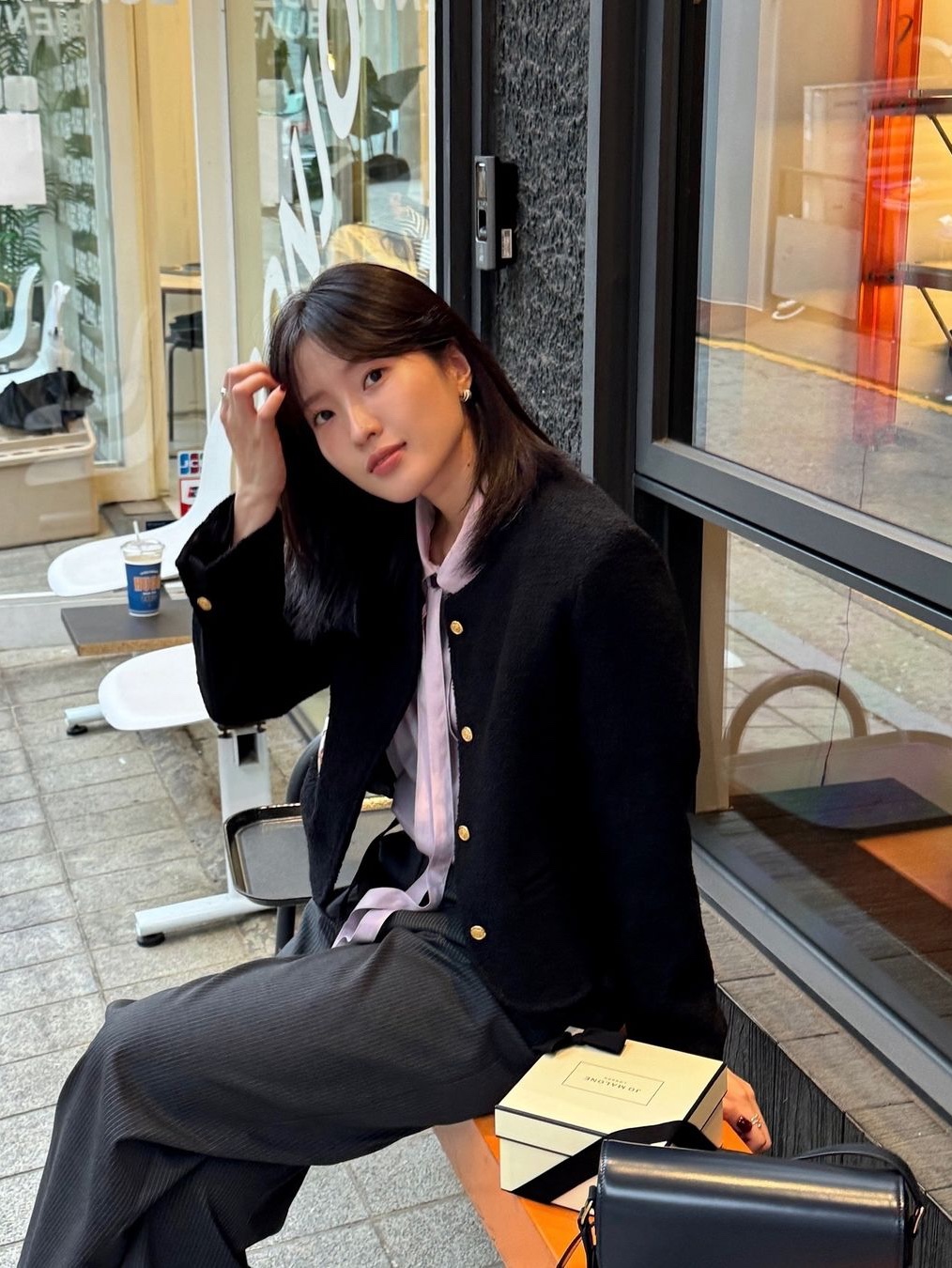 [예약 배송] Siyazu SIOT4100 Classic Tweed Jacket Black 착용 스타일 - 2