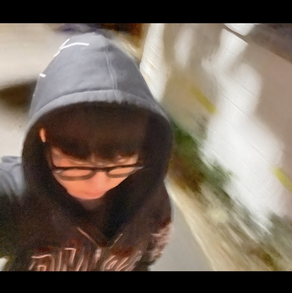 Palace Spider Zip Hood Shock Black - 23FW, Yeezy x Gosha Rubchinskiy YZY Black Dogs Hoodie Black 착용 스타일 - 1