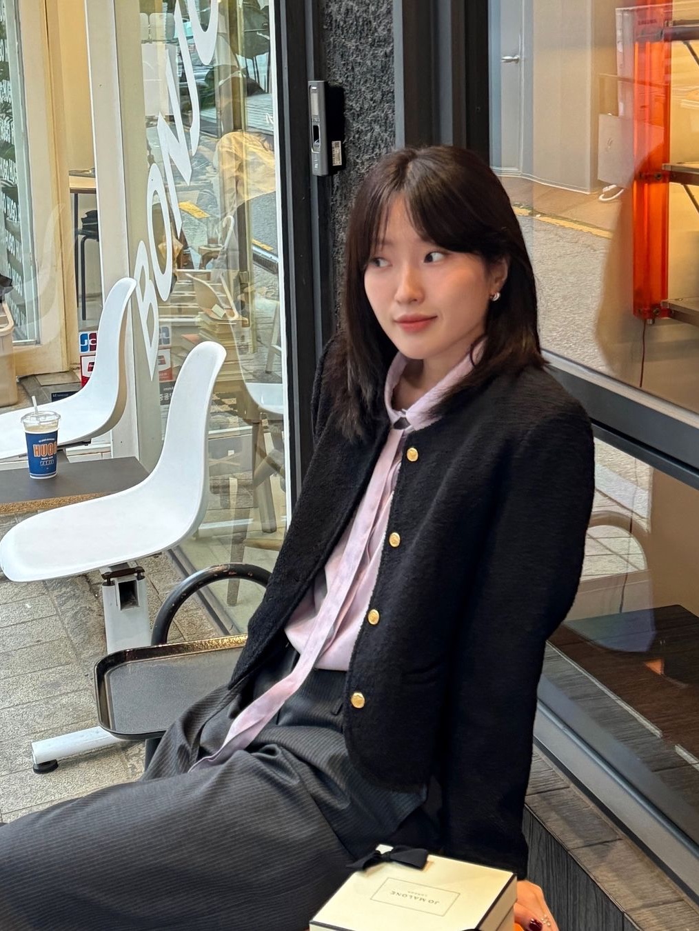 [예약 배송] Siyazu SIOT4100 Classic Tweed Jacket Black 착용 스타일 - 1