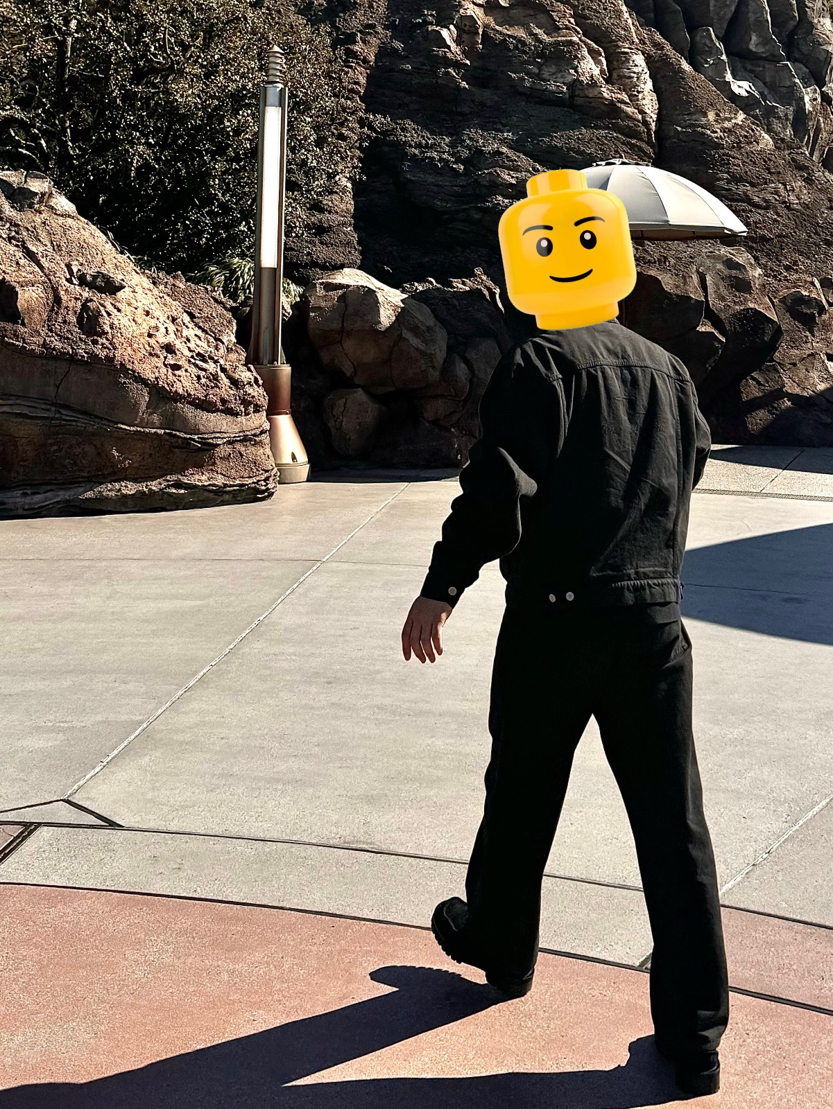 Supreme x Stone Island Denim Trucker Jacket Black - 23FW, Supreme x Stone Island 5-Pocket Jean Black - 23FW 착용 스타일 - 1