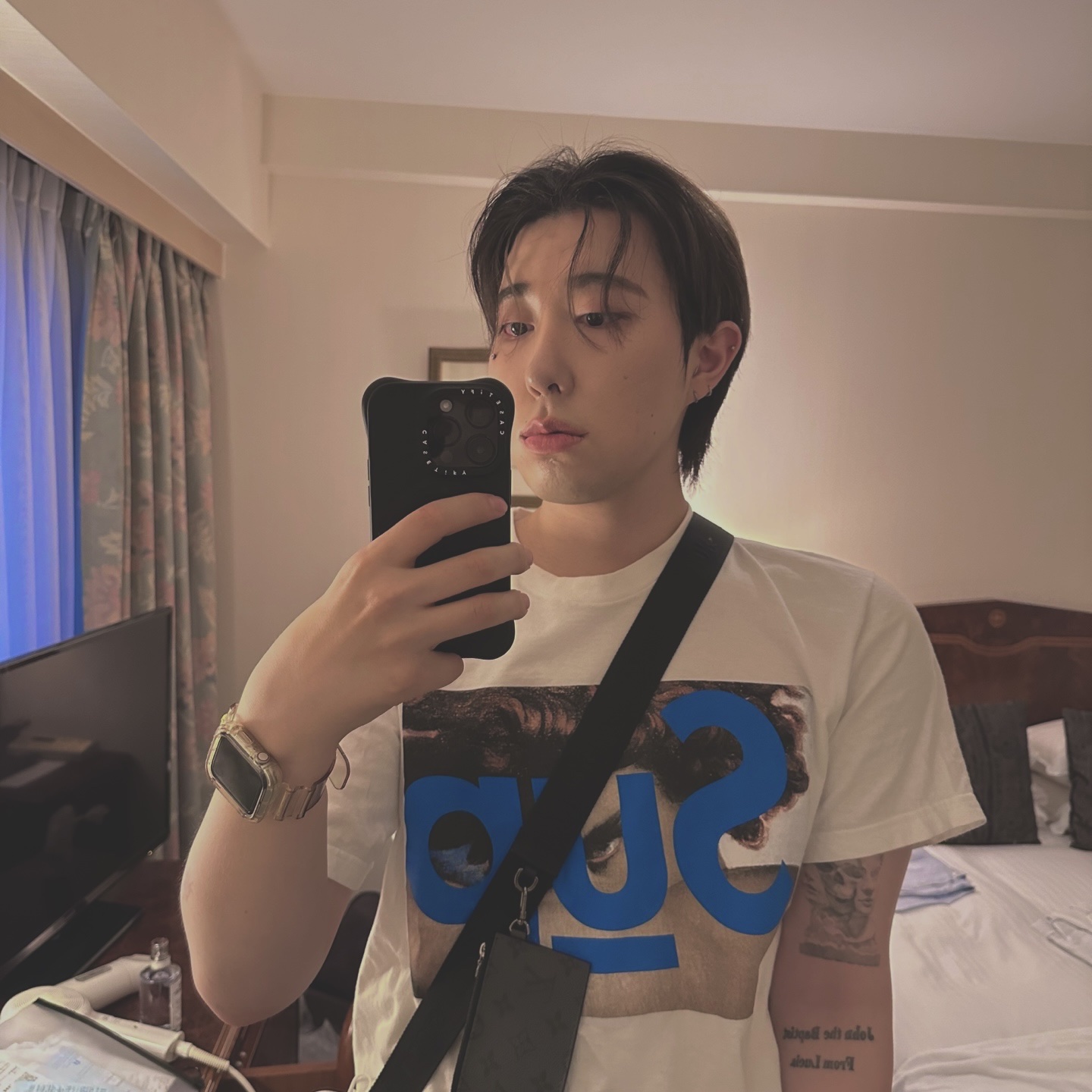 Supreme x Undercover Face T-Shirt White - 23SS, Louis Vuitton Gaston Wearable Wallet Monogram Eclipse 착용 스타일